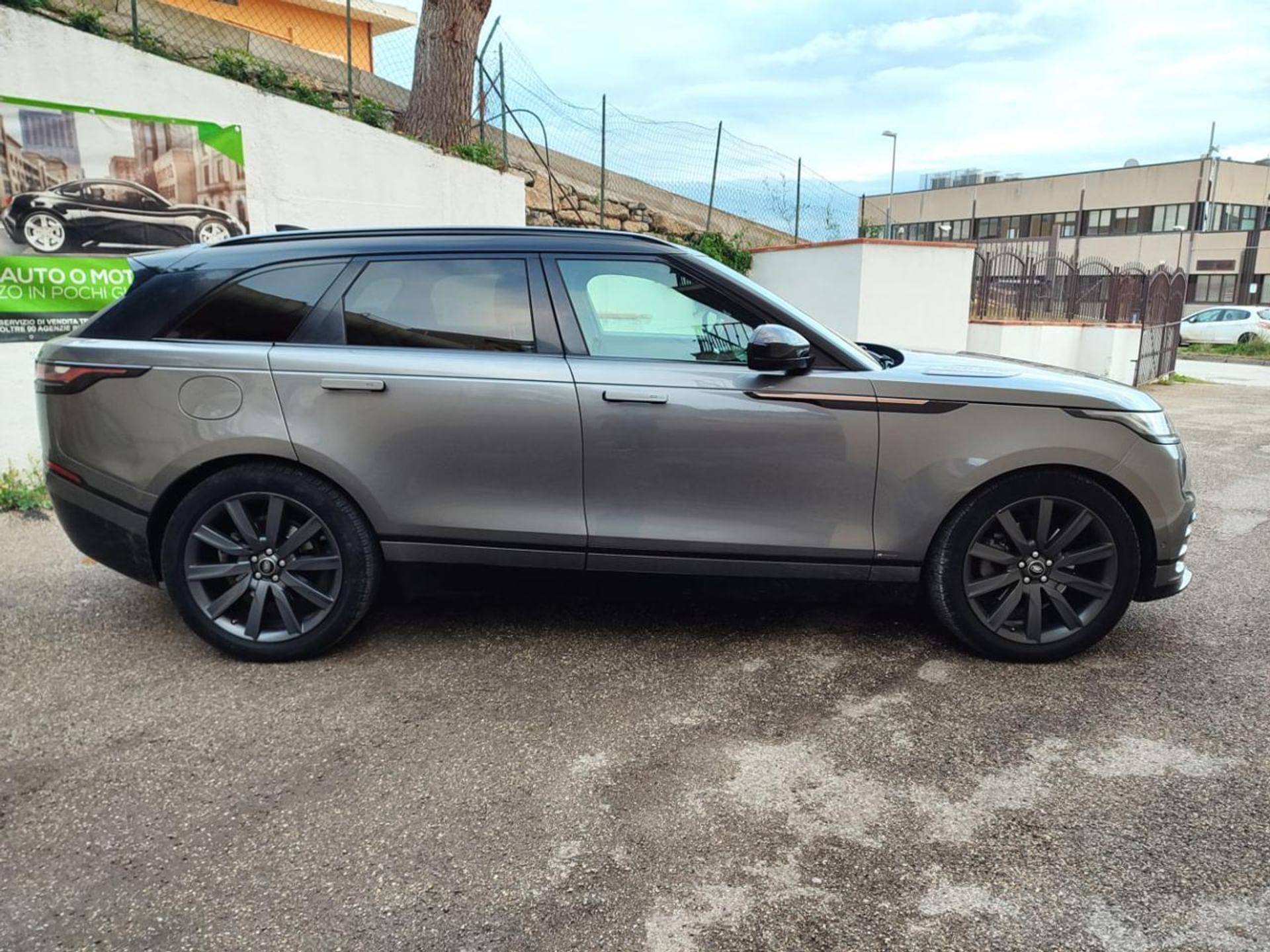 Land Rover Range Rover Velar