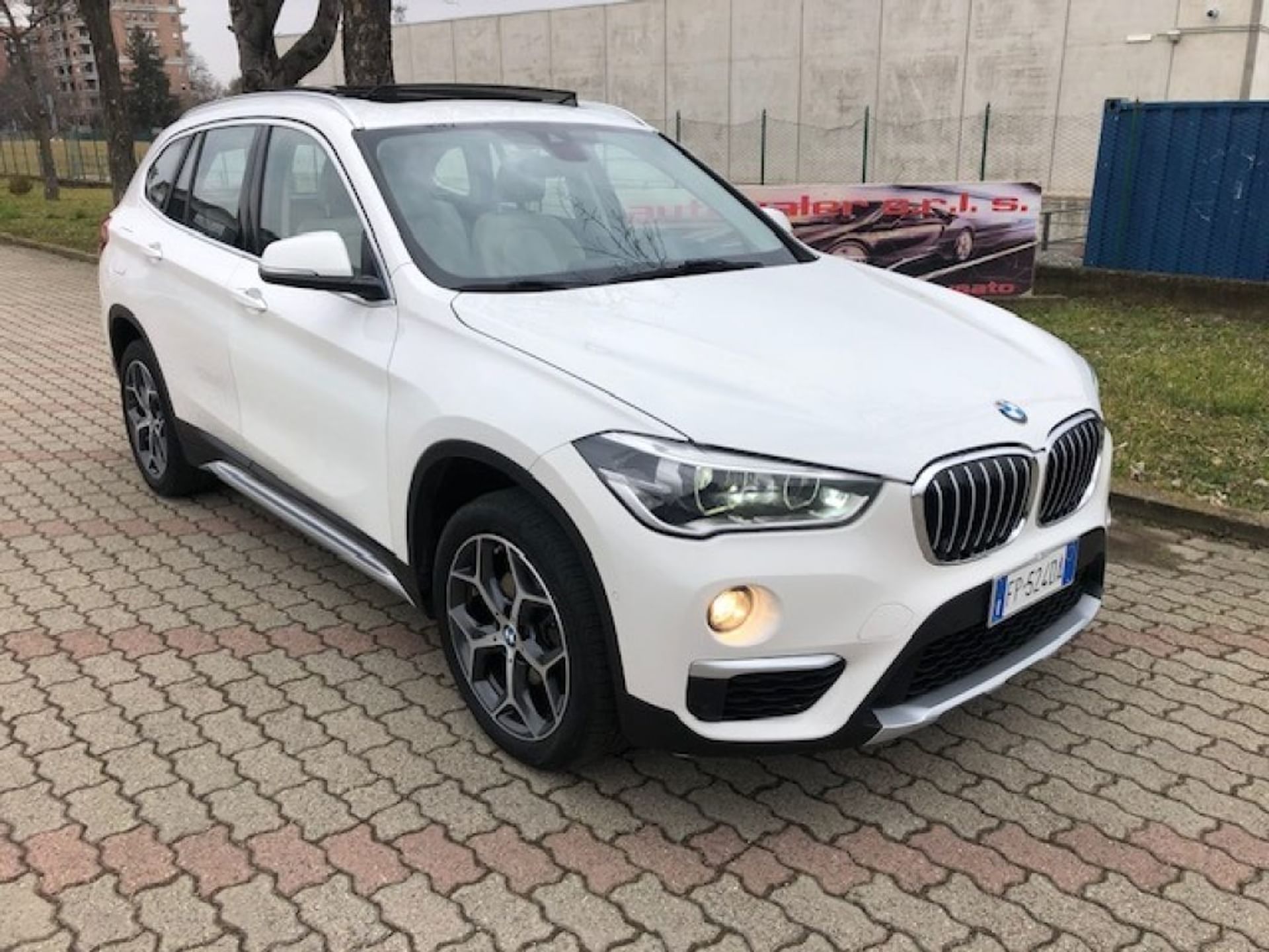 BMW X1