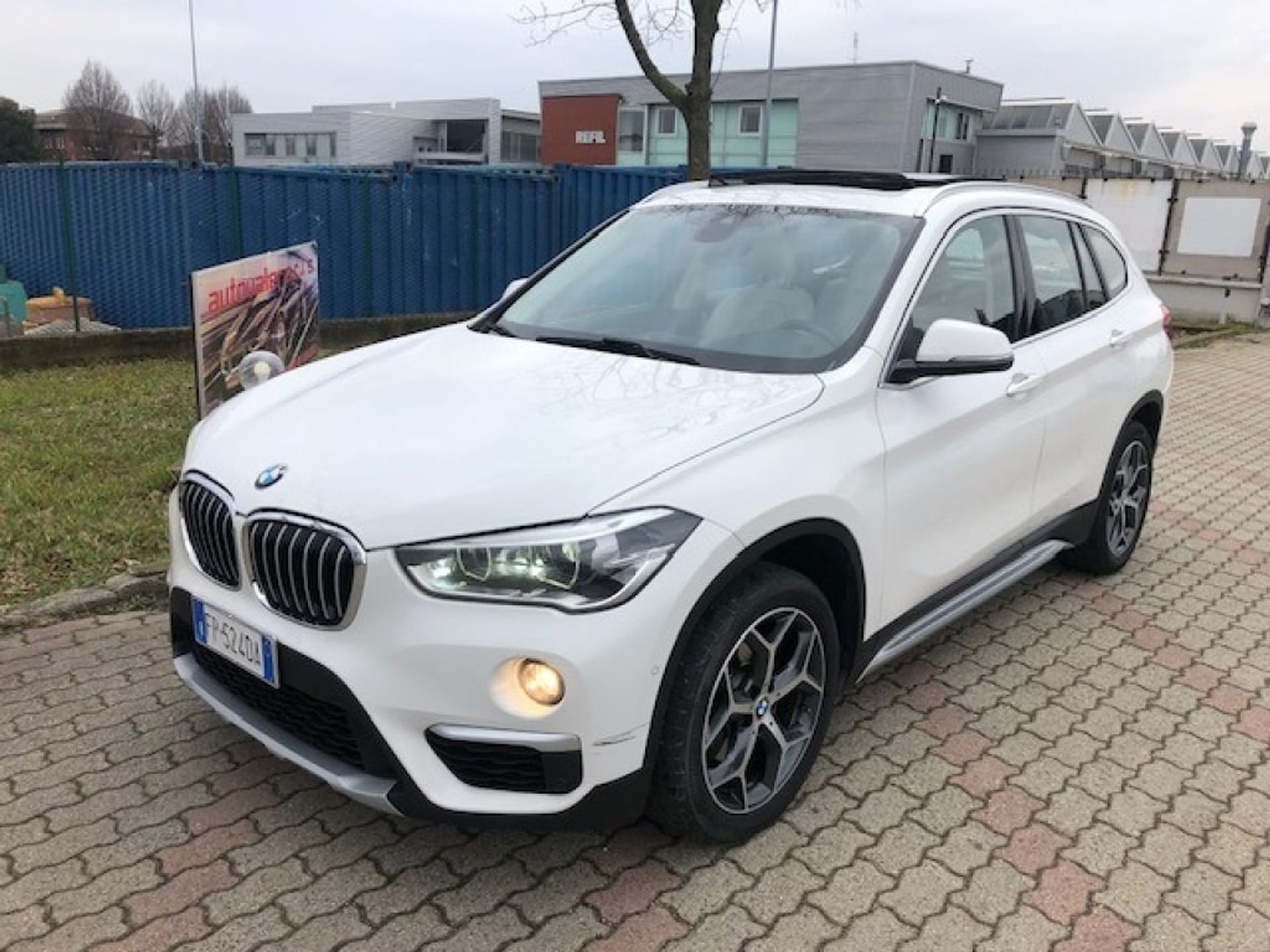 BMW X1