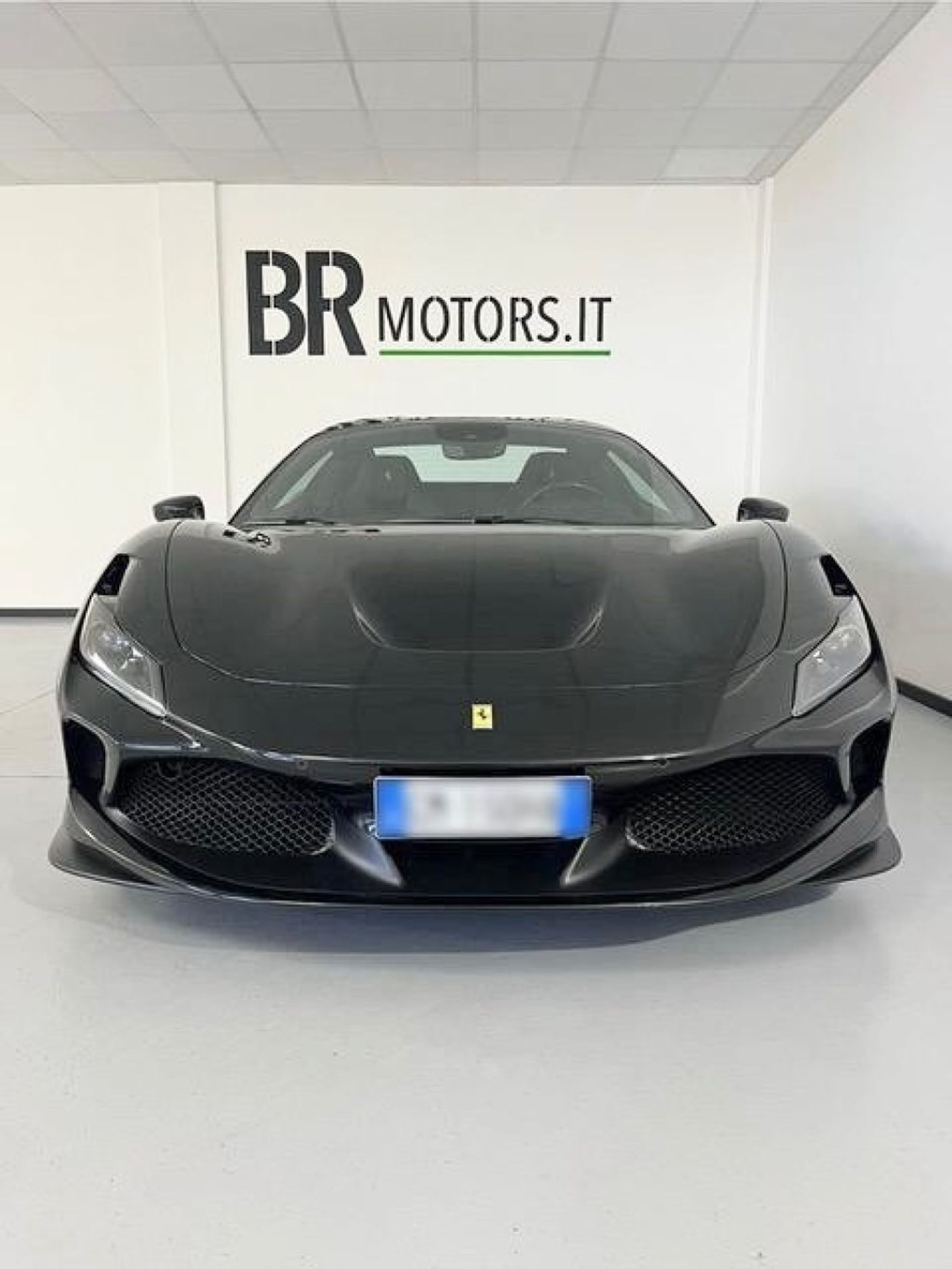 Ferrari F8