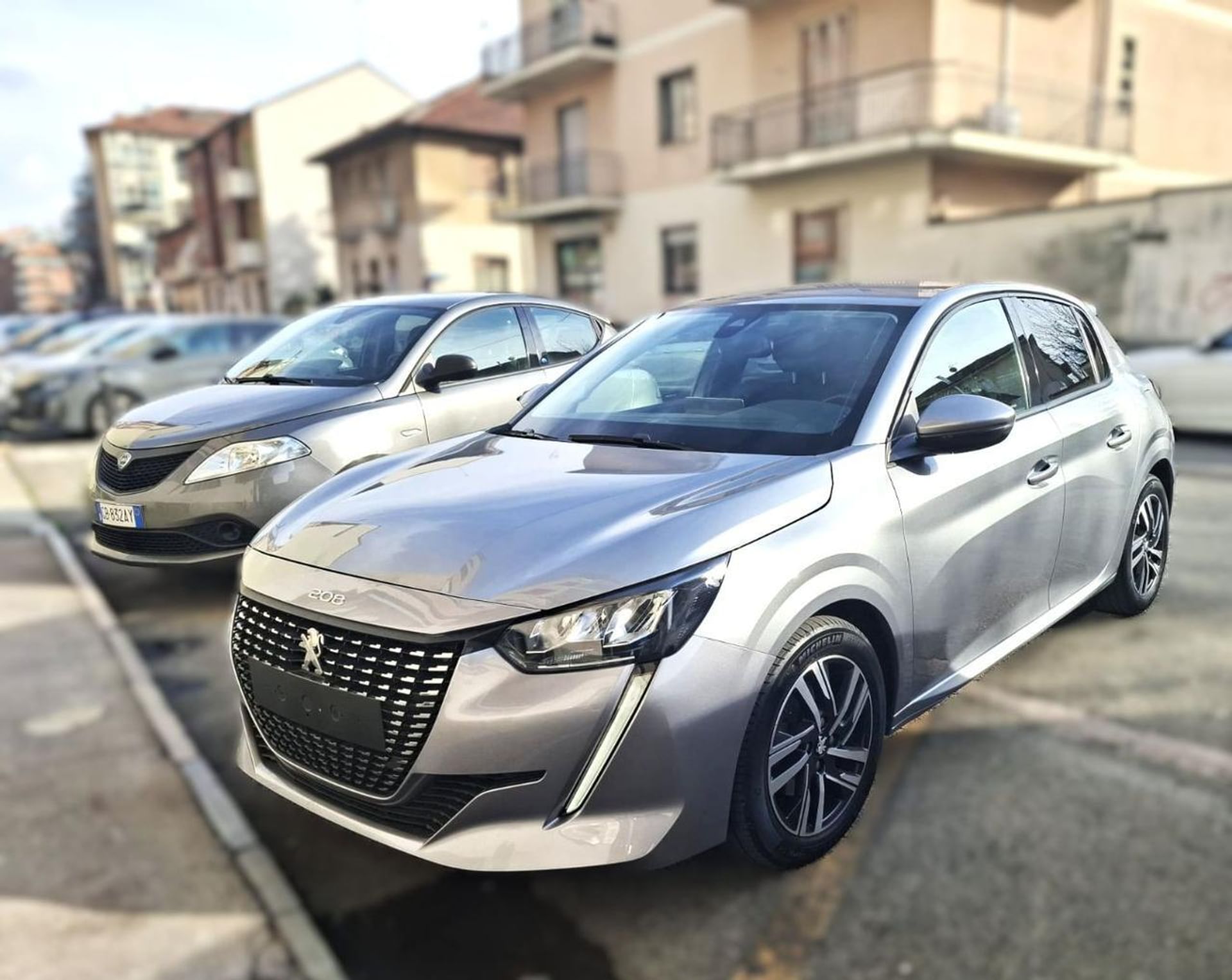 Peugeot 208