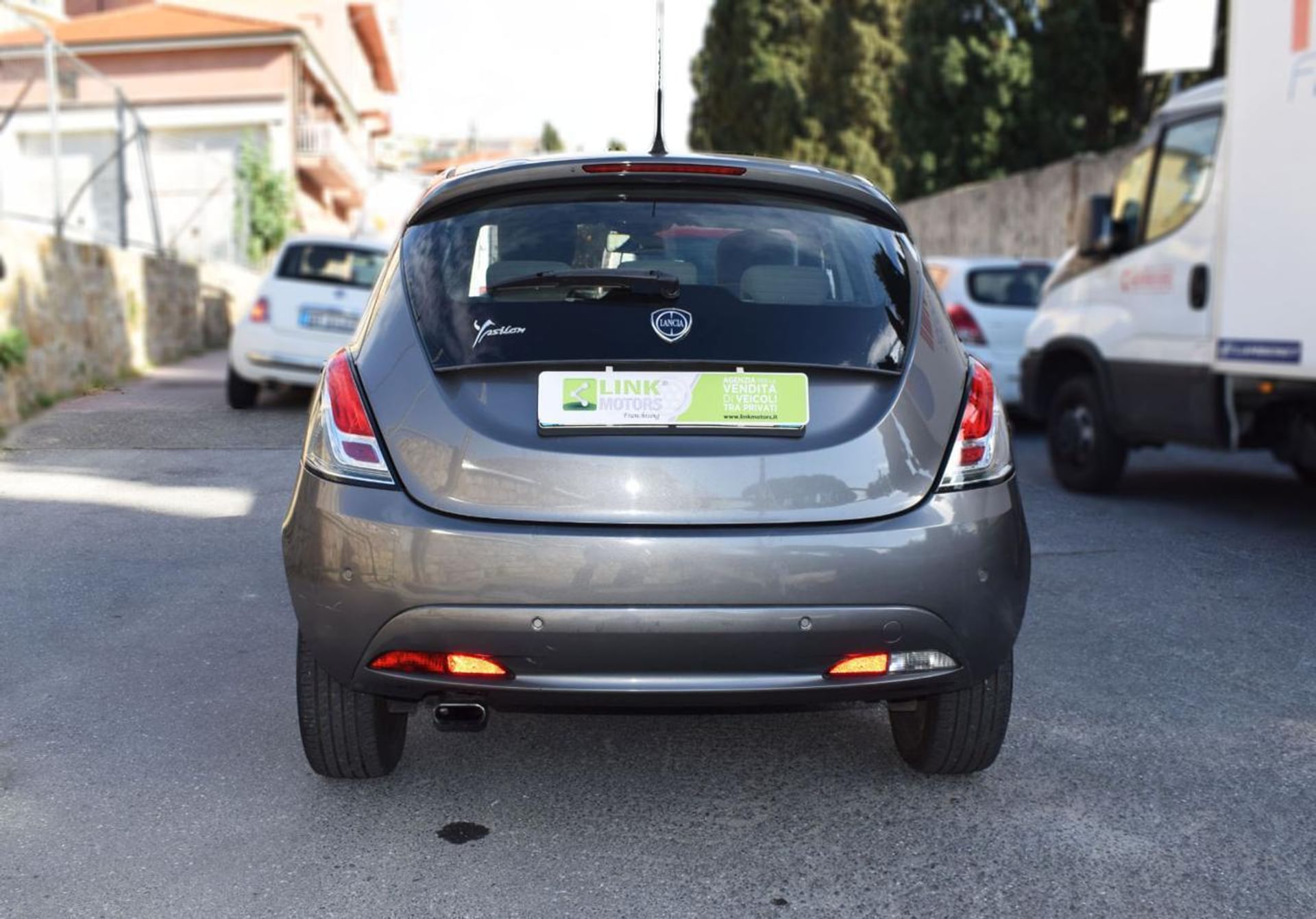 Lancia Ypsilon