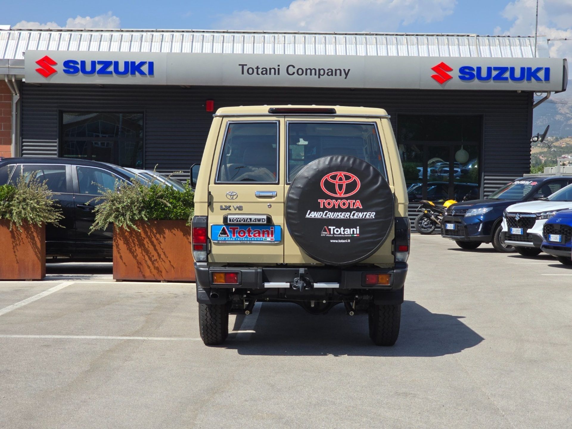 Toyota Land Cruiser