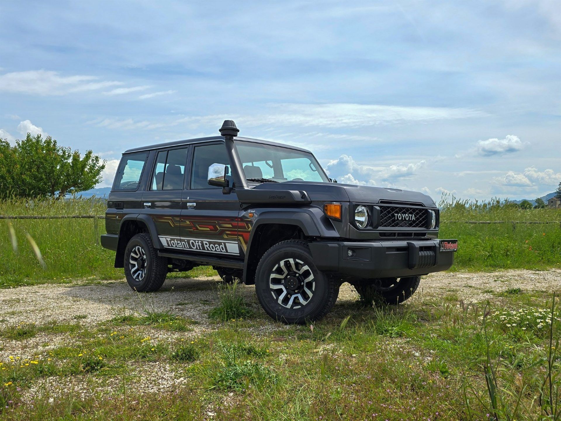 Toyota Land Cruiser