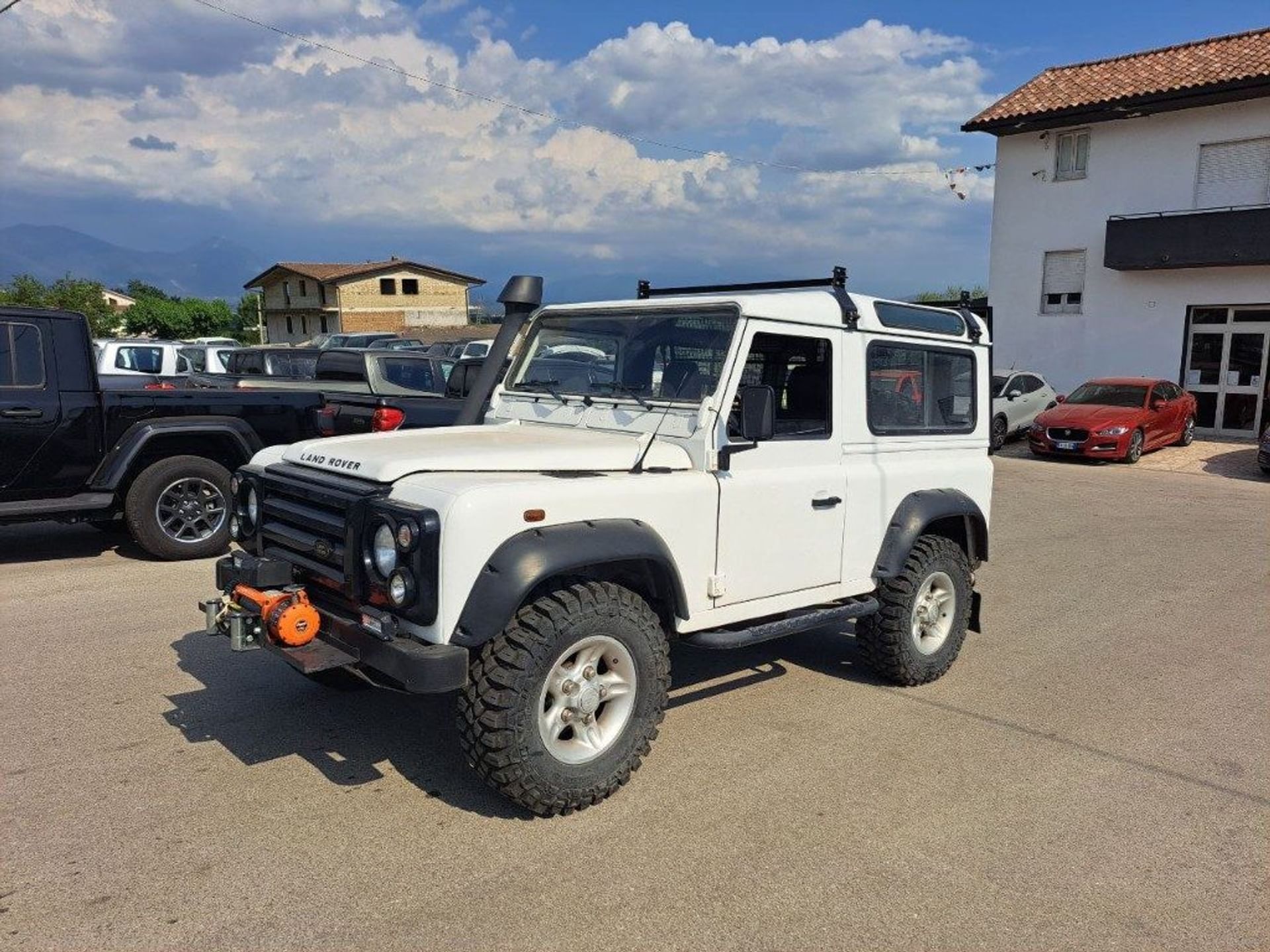 Land Rover Defender