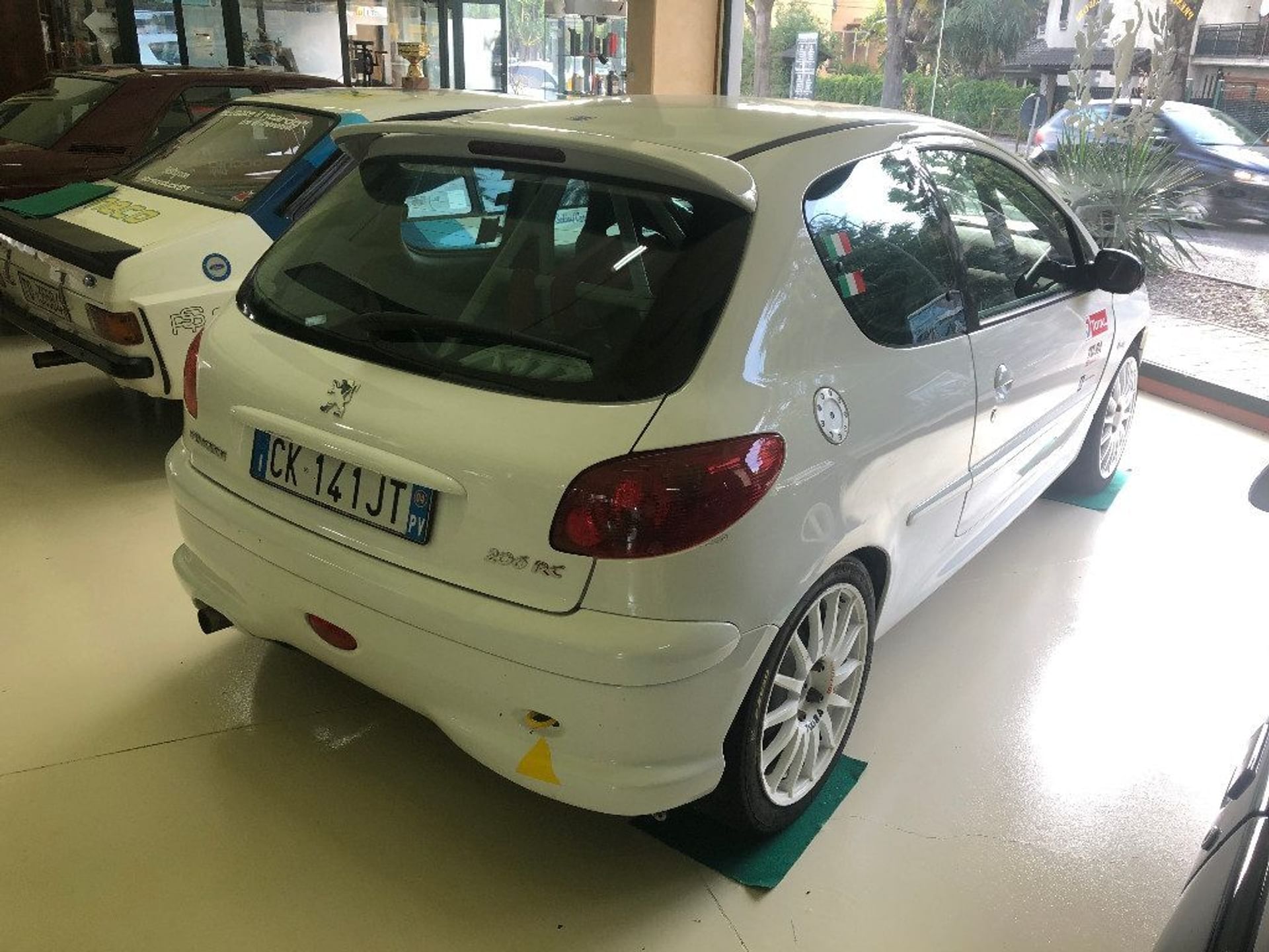 Peugeot 206