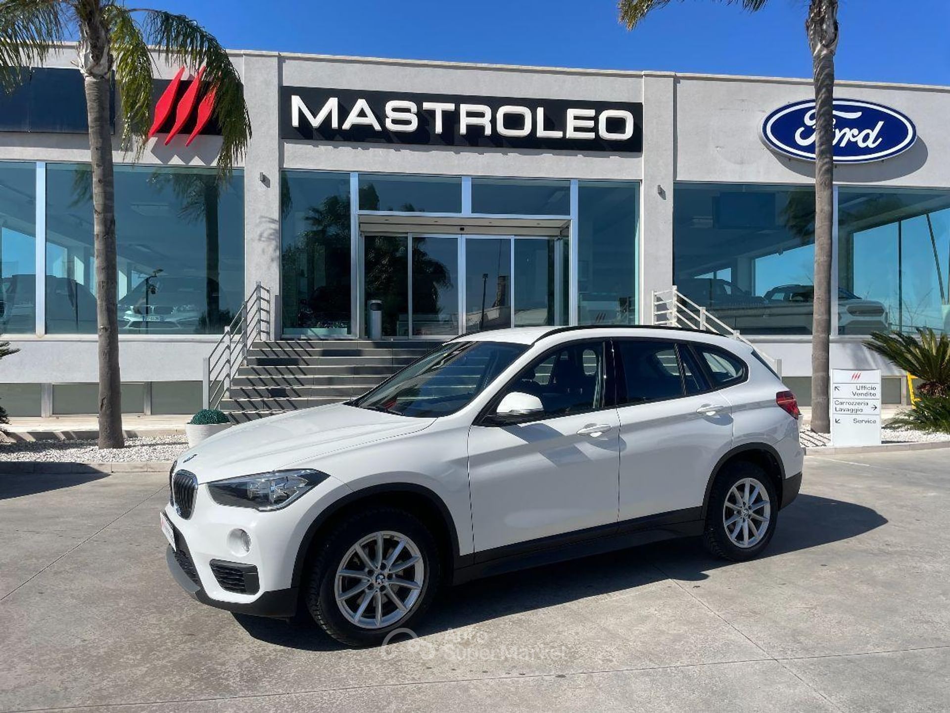BMW X1
