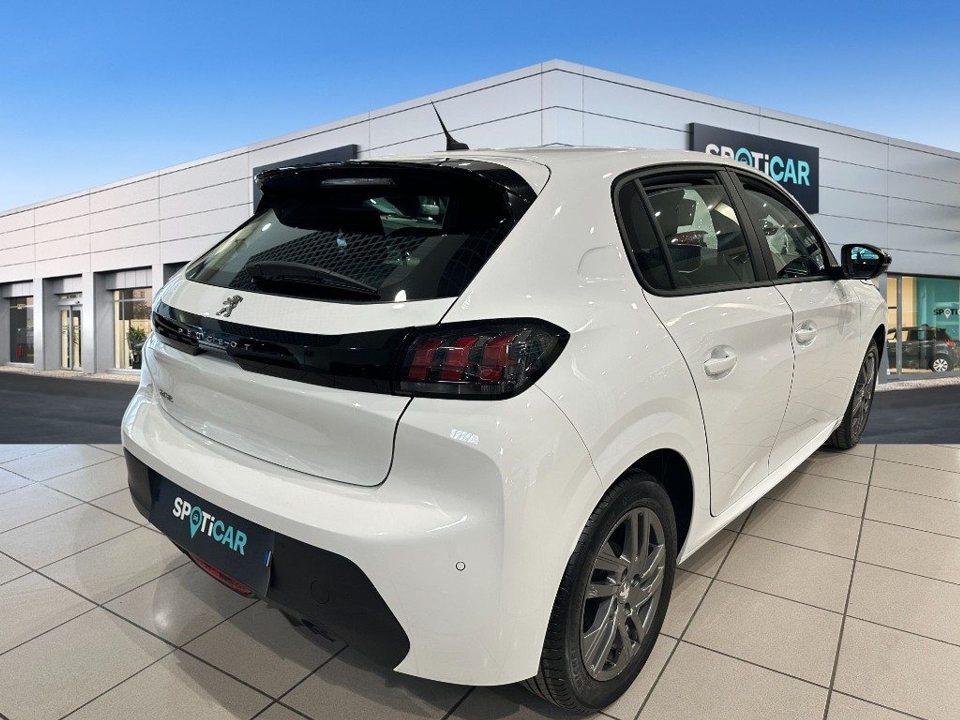 Peugeot 208