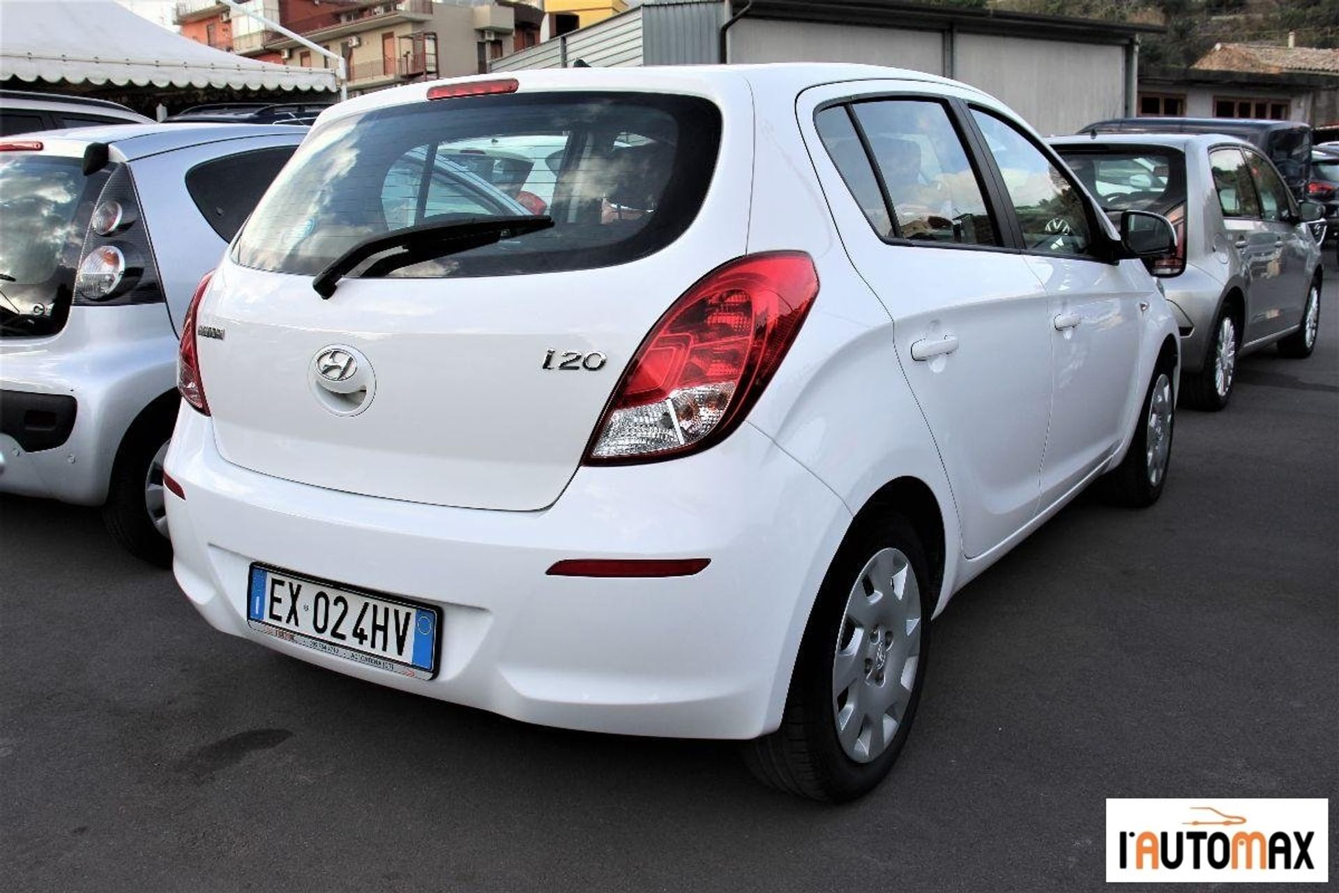 Hyundai i20