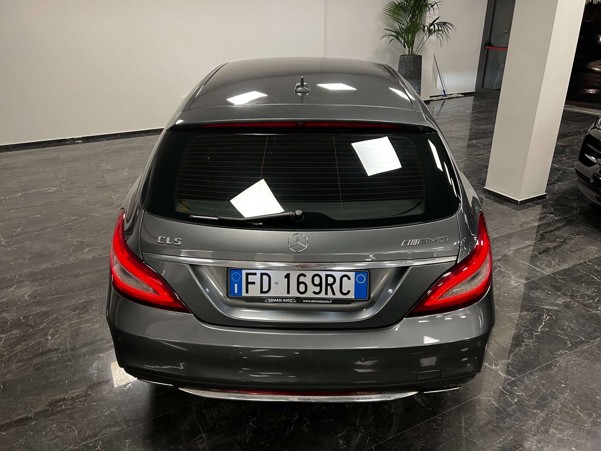 Mercedes-Benz CLS