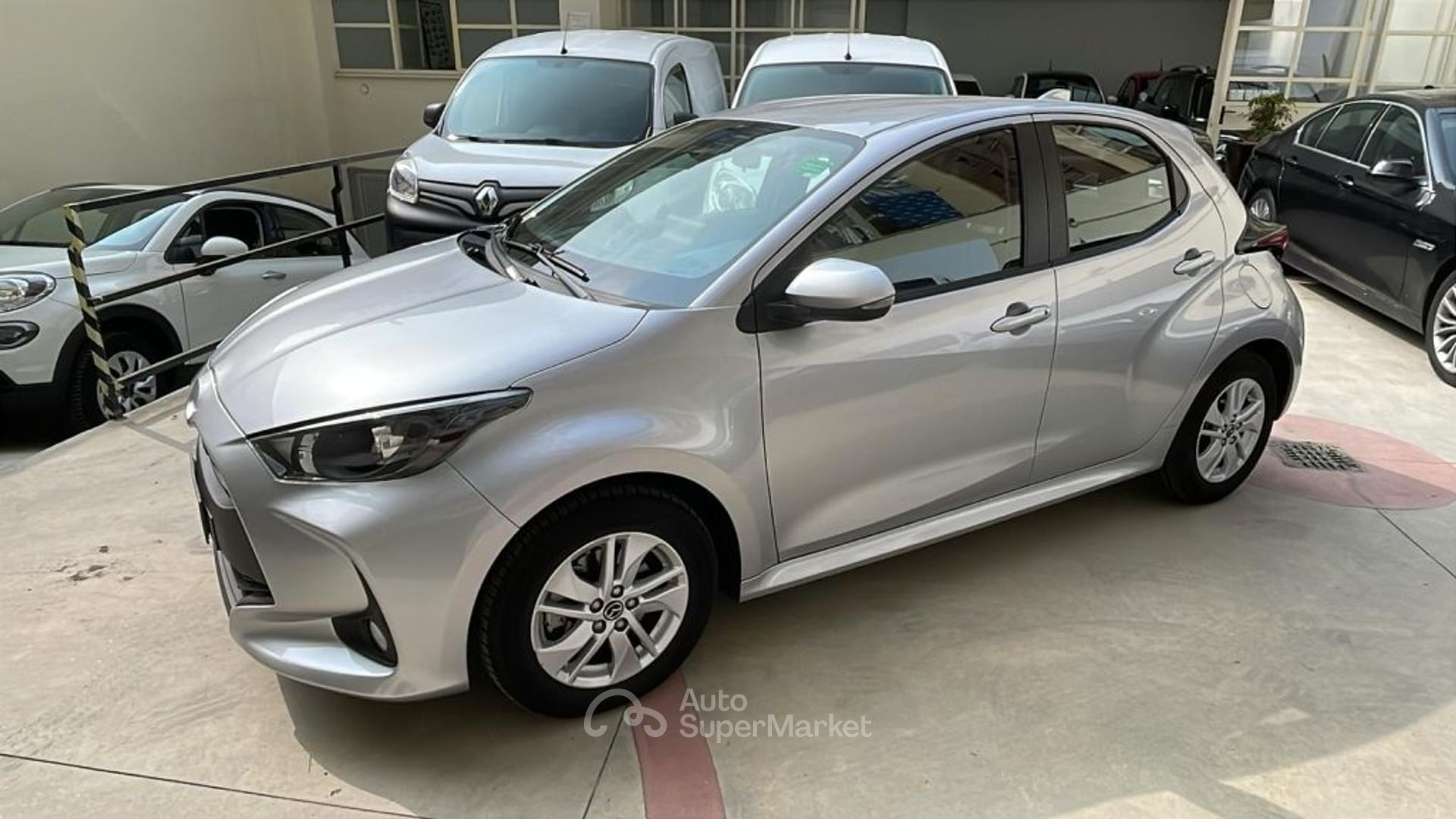 Mazda 2 Hybrid