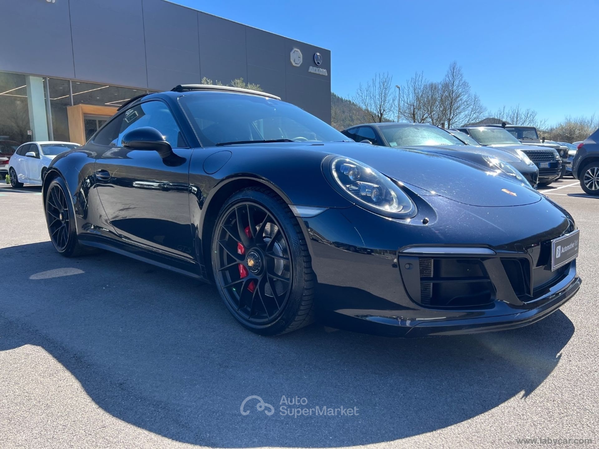 Porsche 911