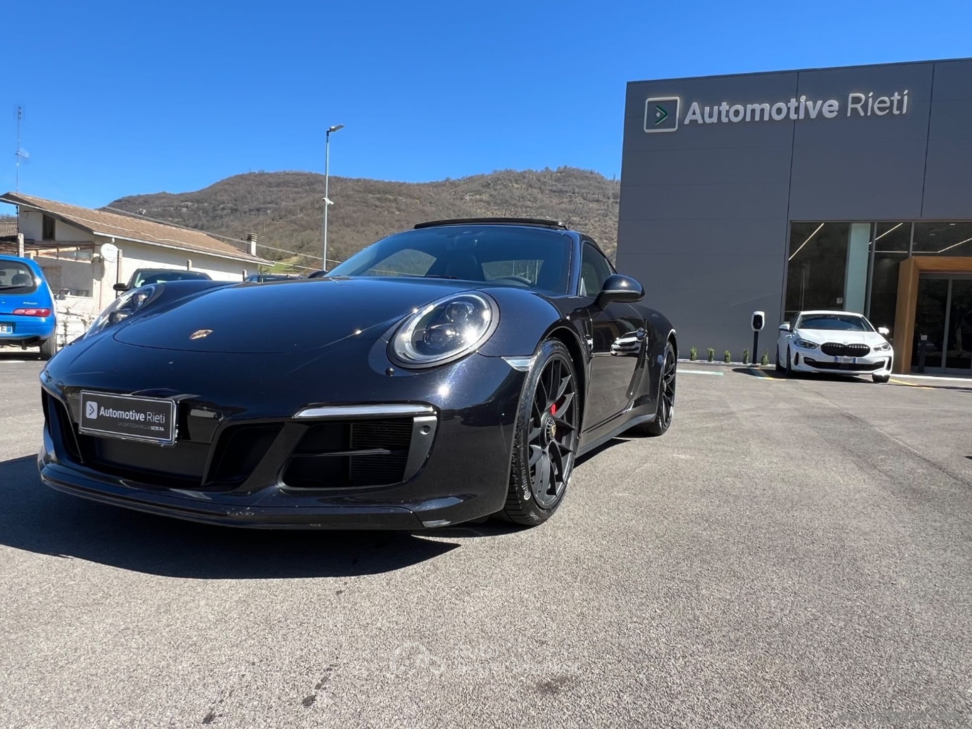 Porsche 911