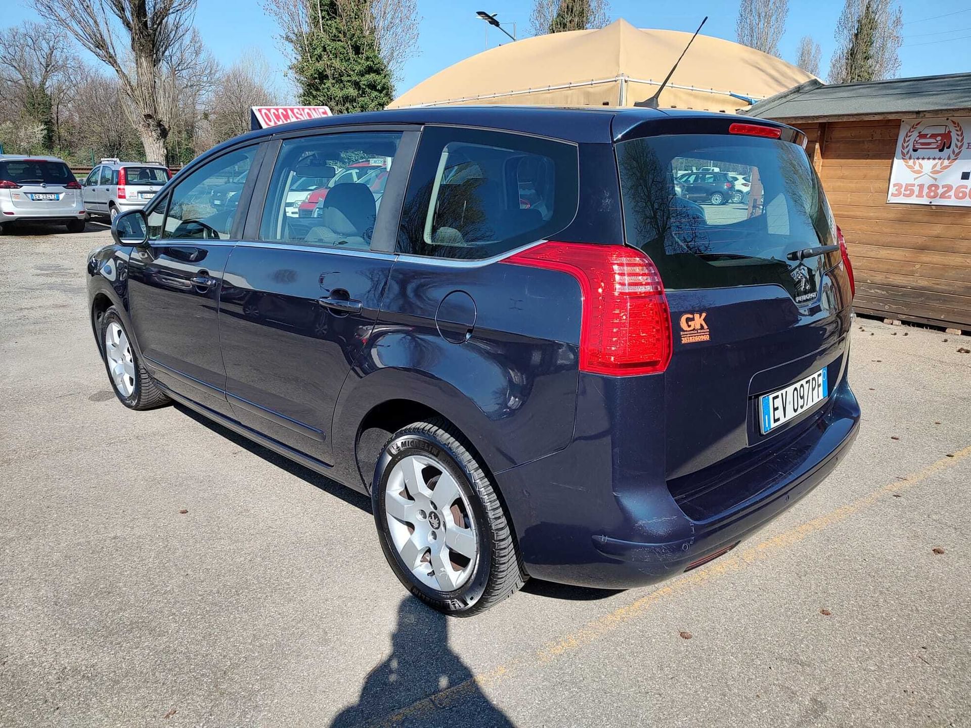Peugeot 5008