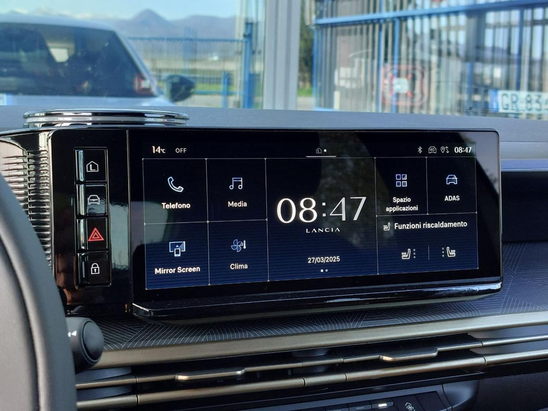 Lancia Ypsilon