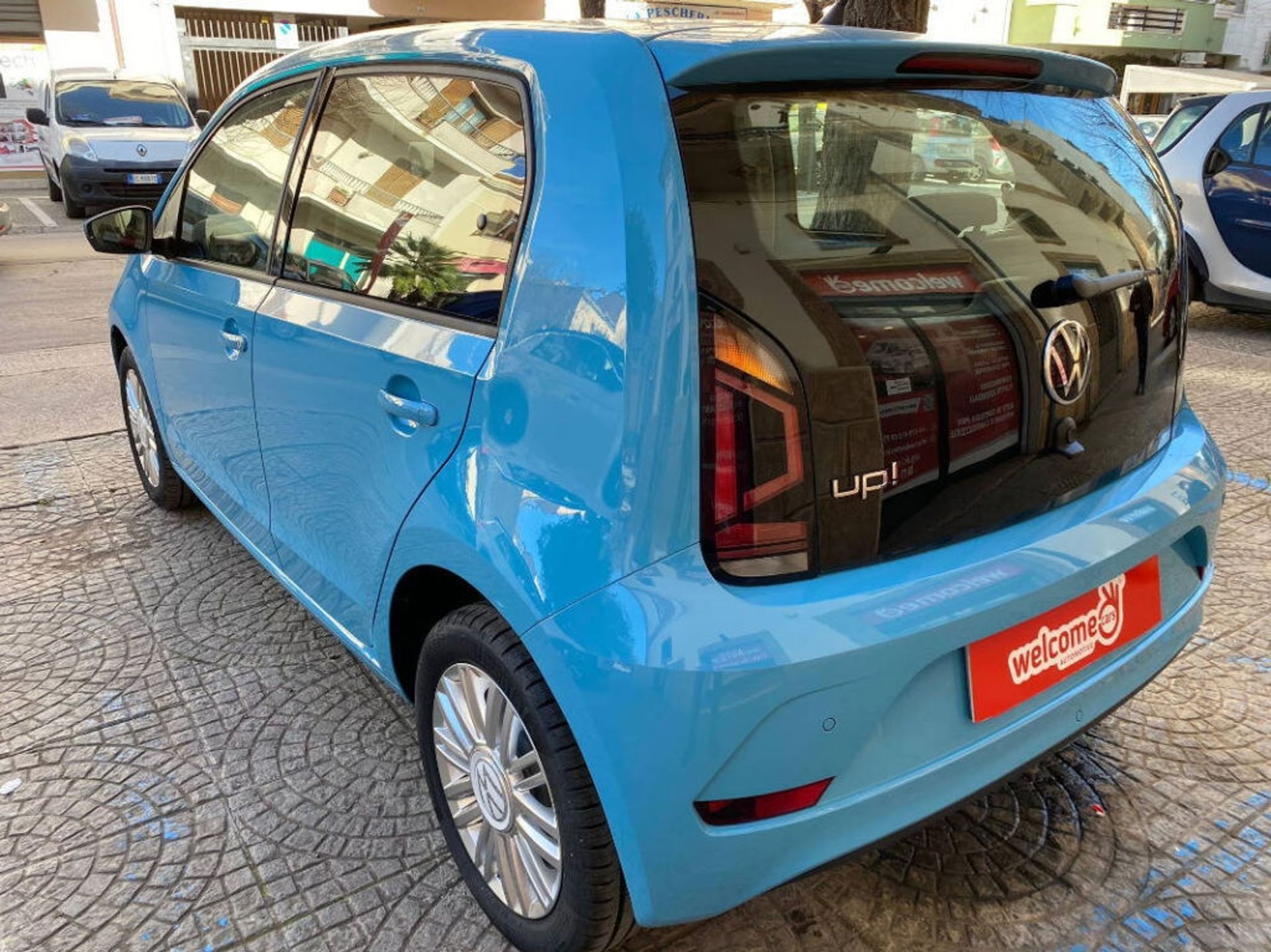 Volkswagen up!