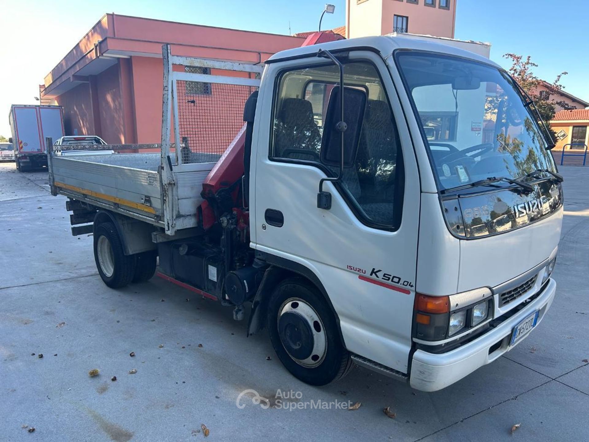 Isuzu NPR/NKR usate AutoSuperMarket