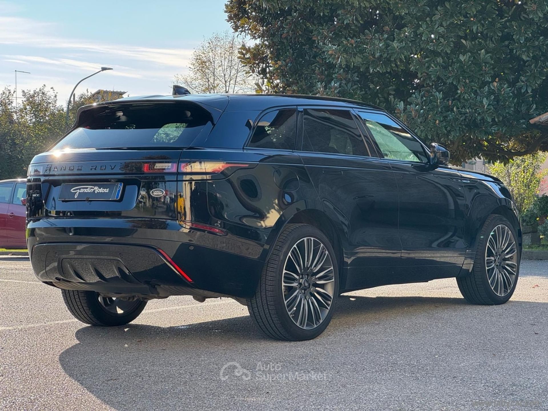 Land Rover Range Rover Velar