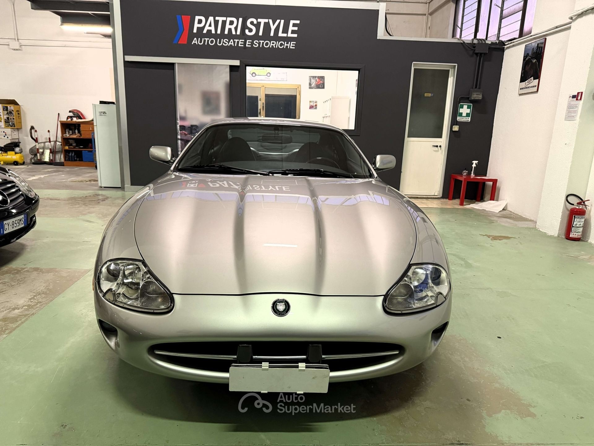 Jaguar XK