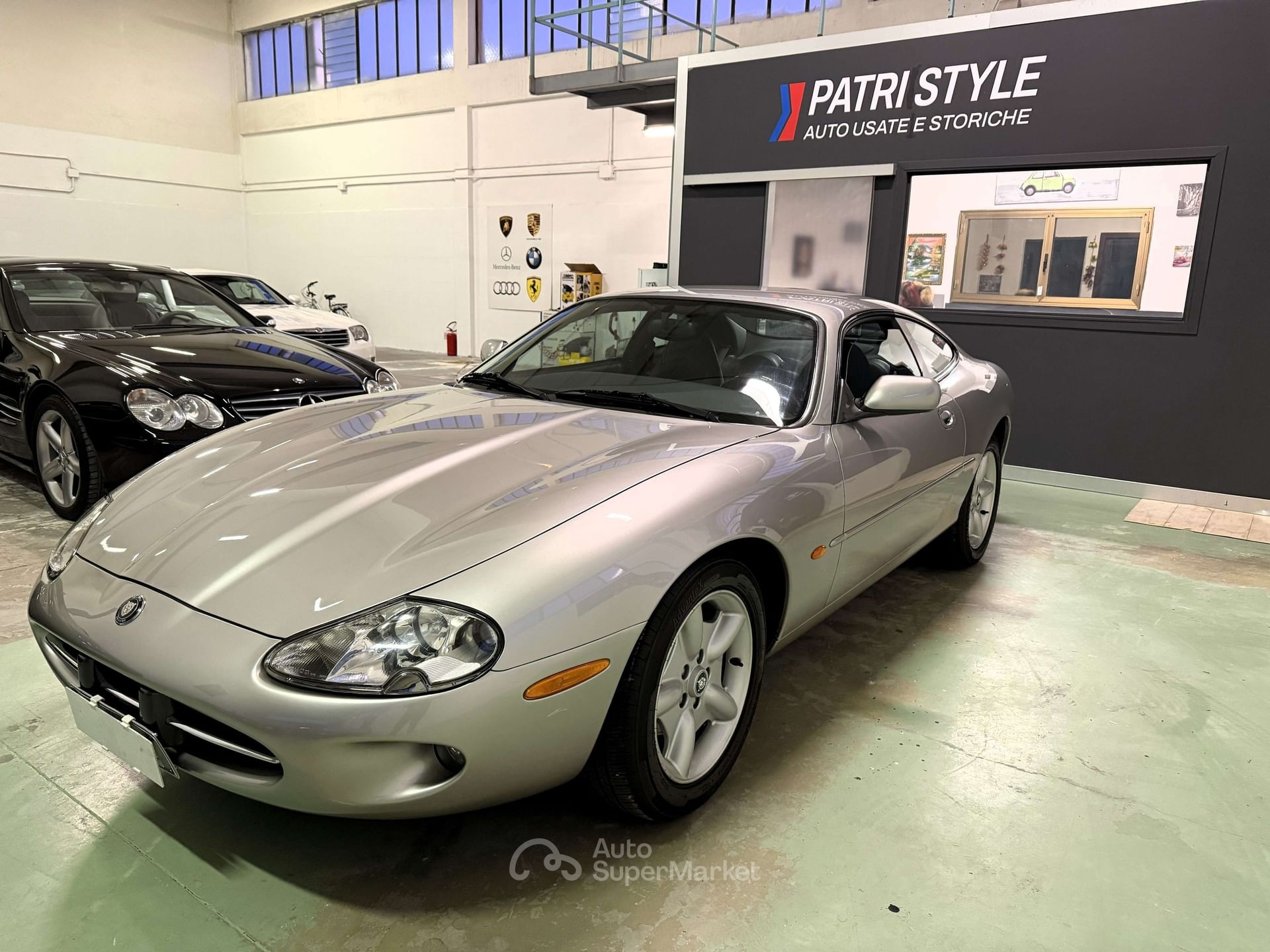 Jaguar XK