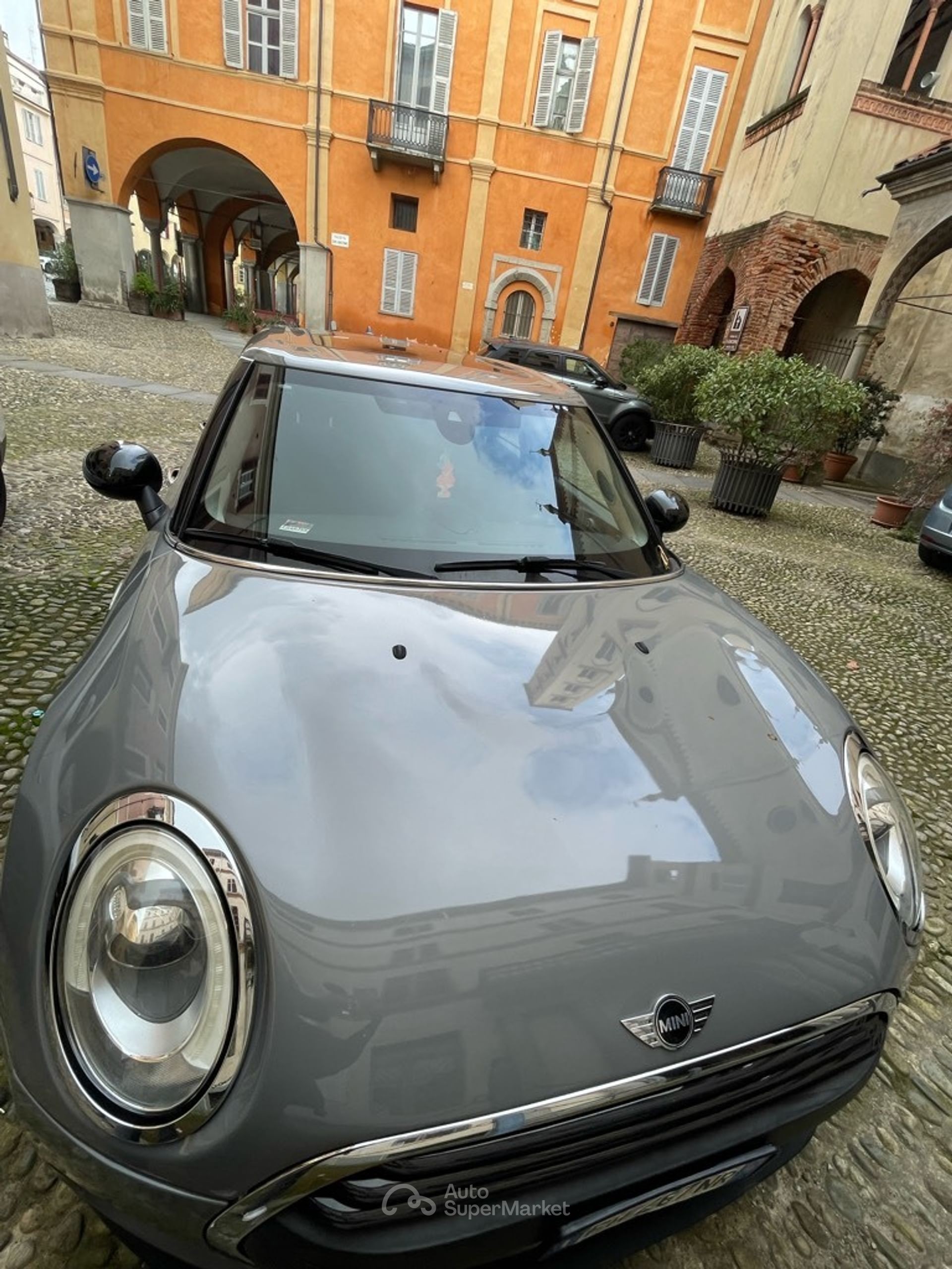 MINI One