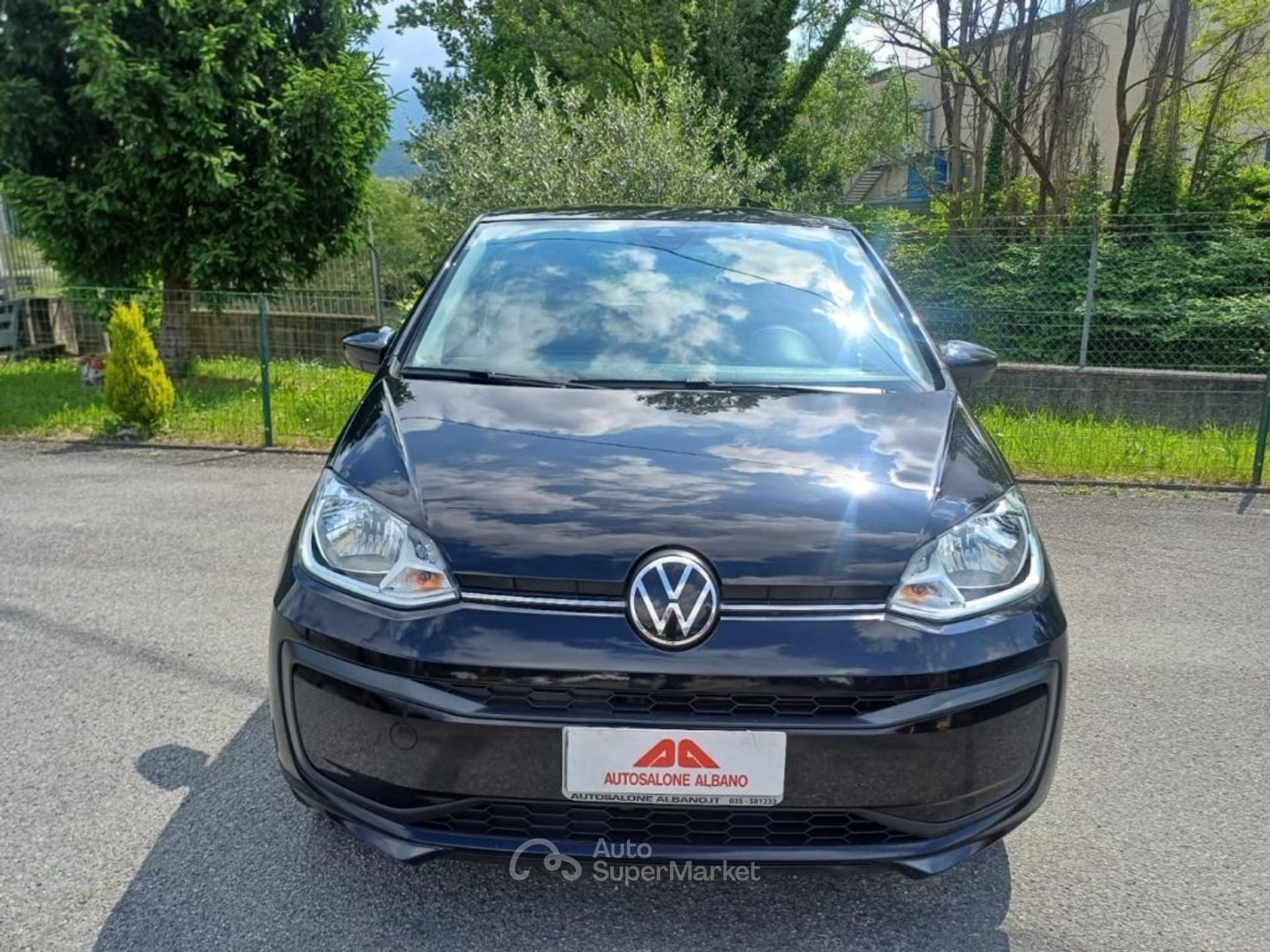 Volkswagen up!