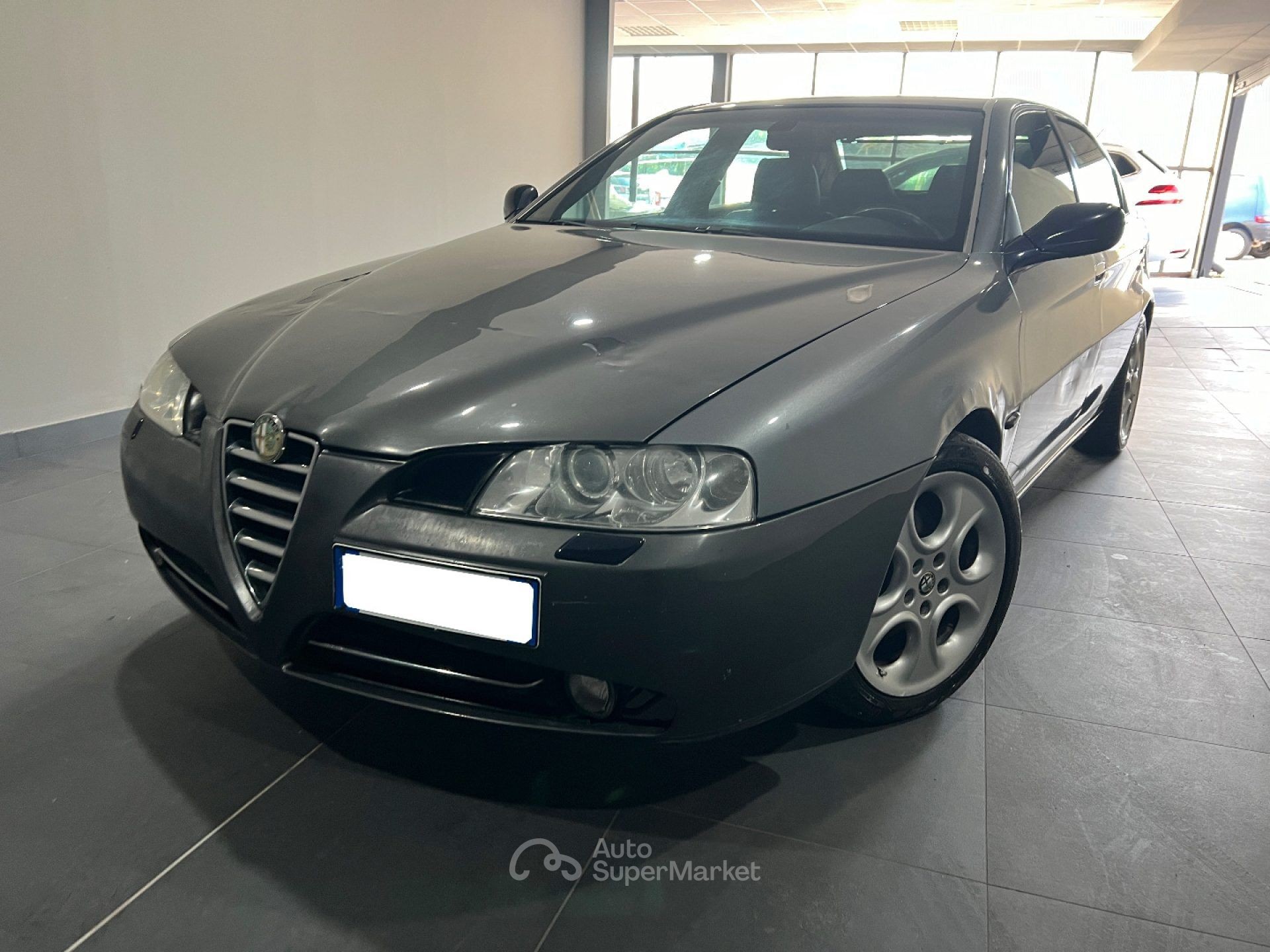 Alfa Romeo 166