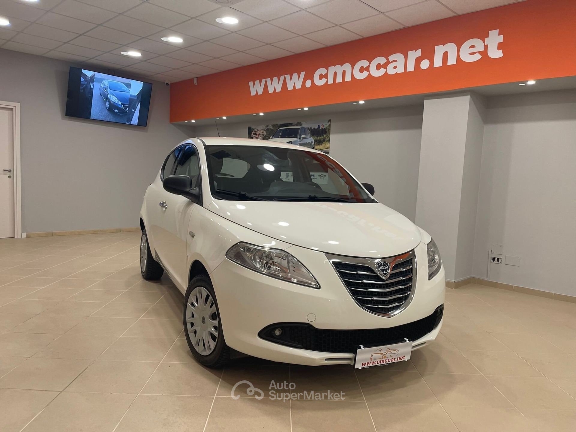 Lancia Ypsilon