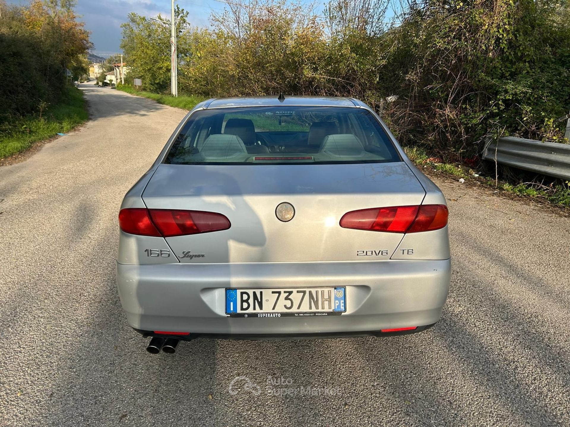 Alfa Romeo 166
