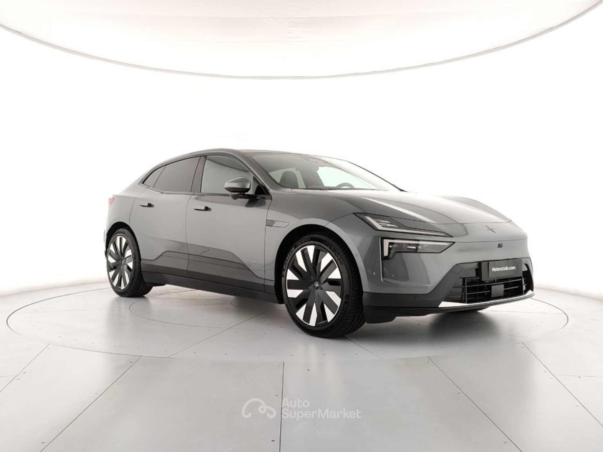 Polestar 4