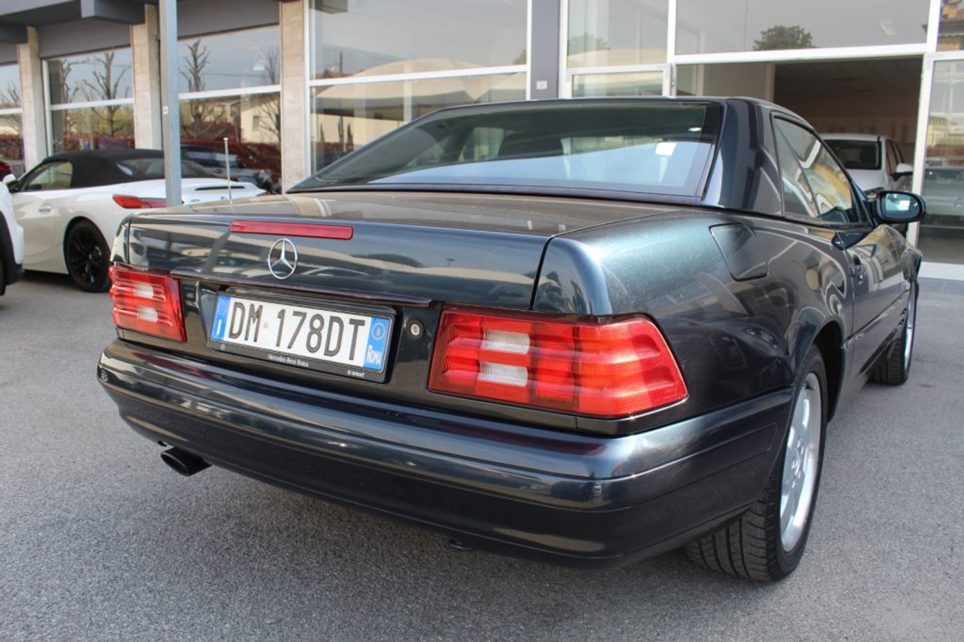 Mercedes-Benz SL