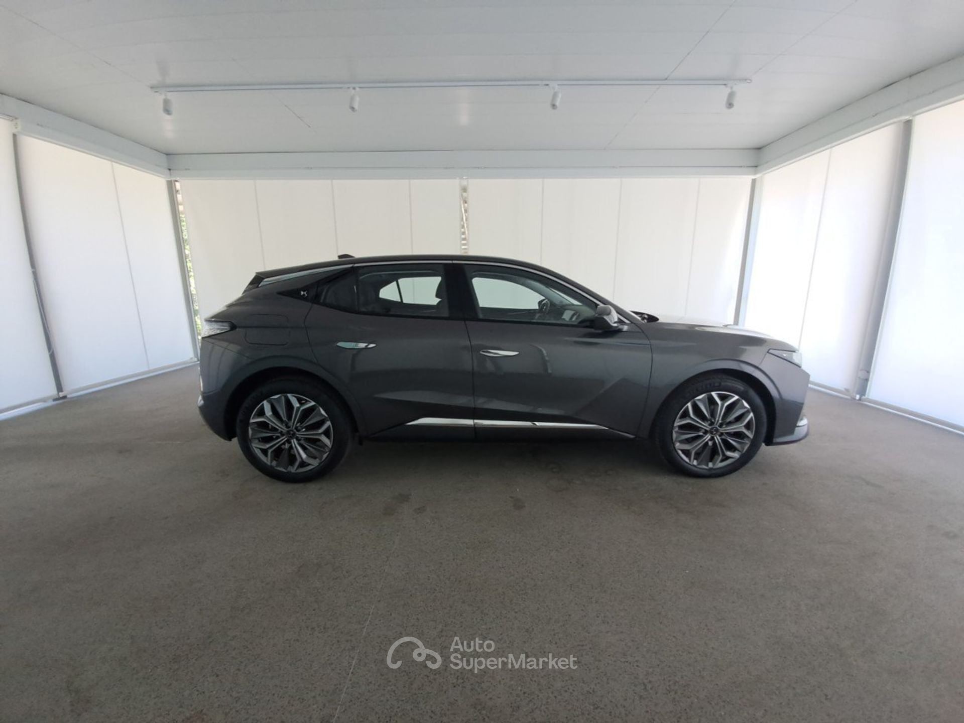 DS Automobiles DS 4