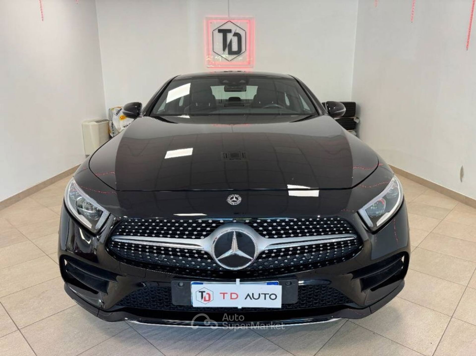Mercedes-Benz CLS