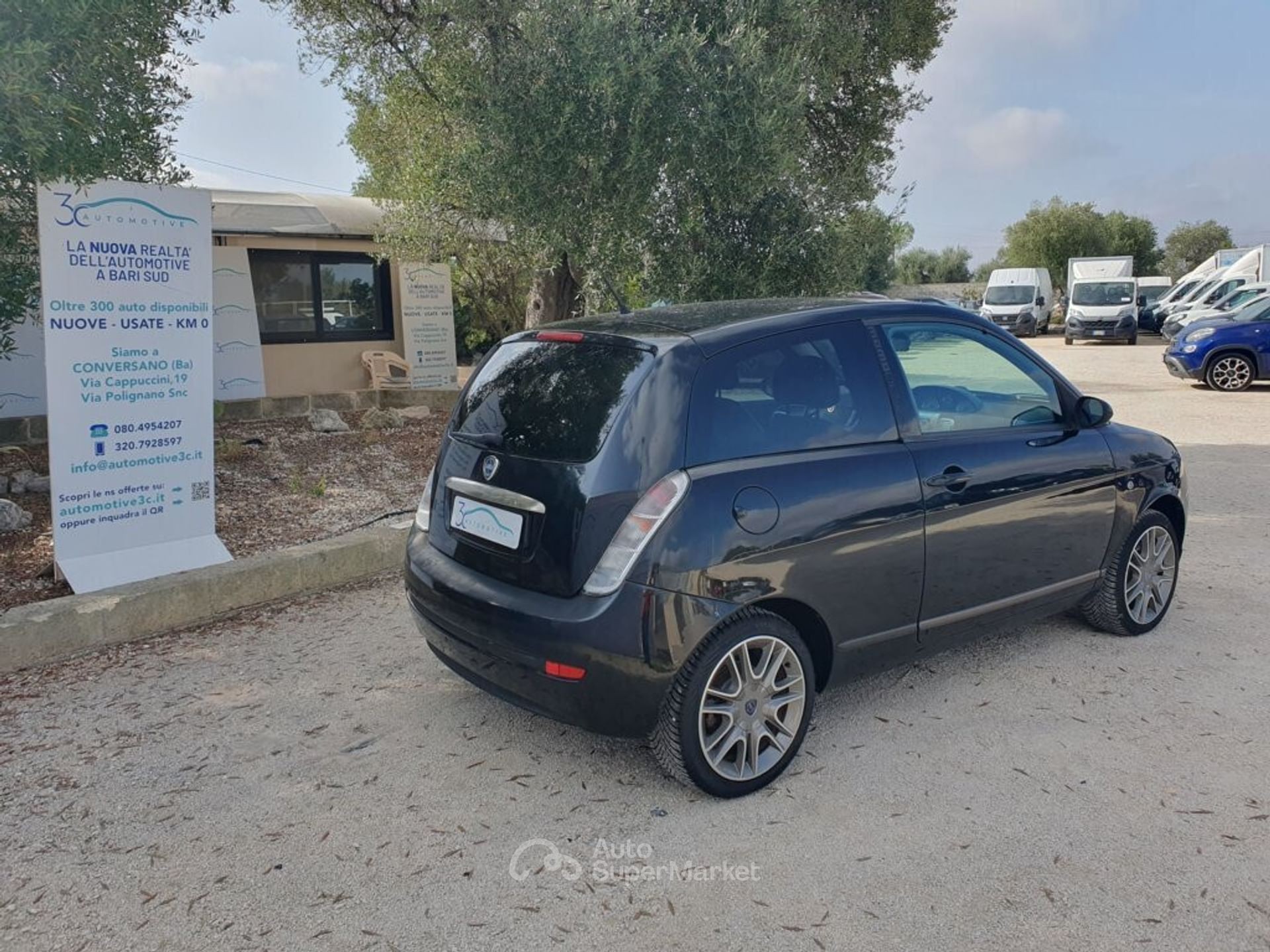 Lancia Ypsilon