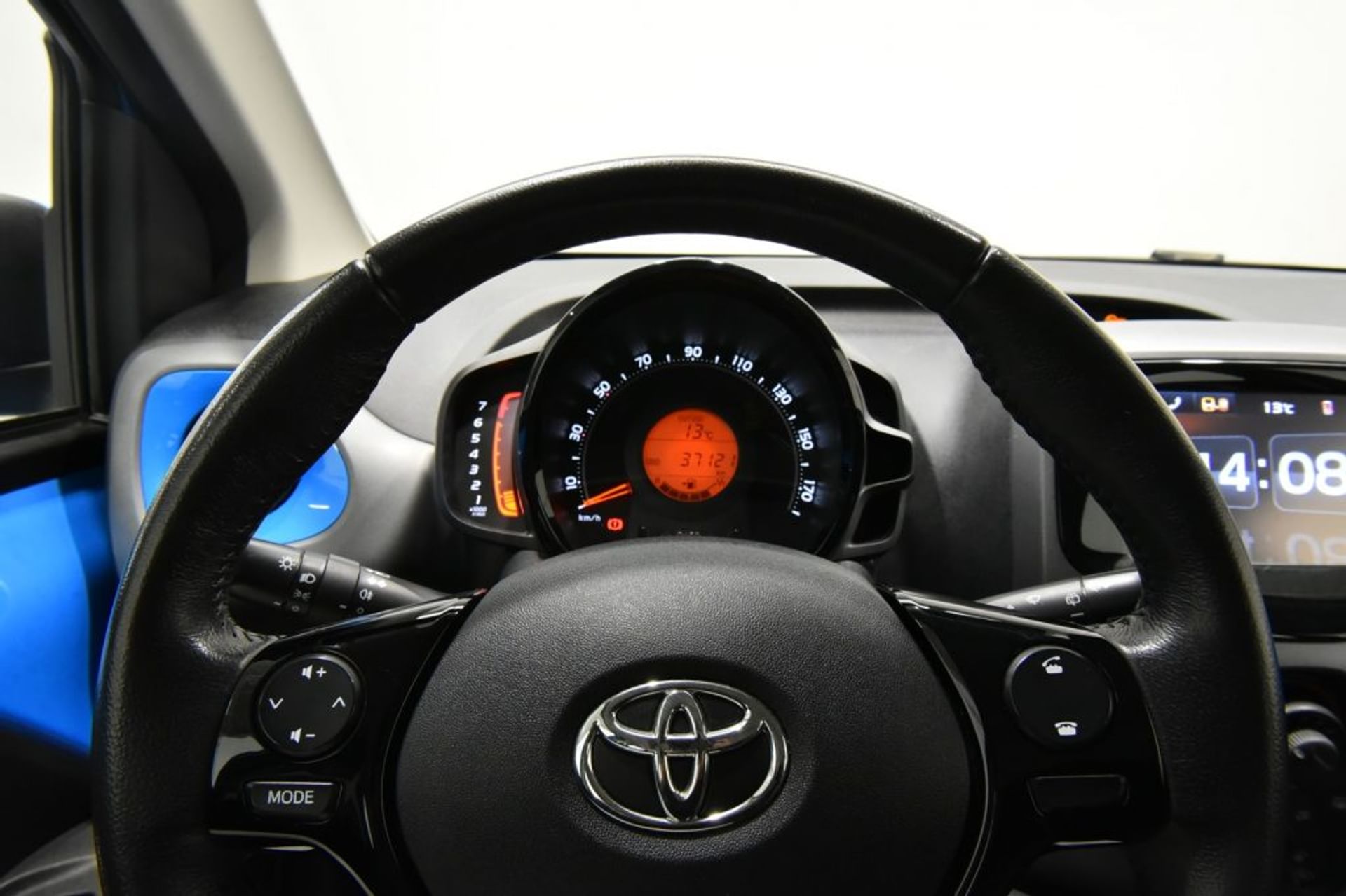 Toyota 1.0 VVT-i 72CV - Volante