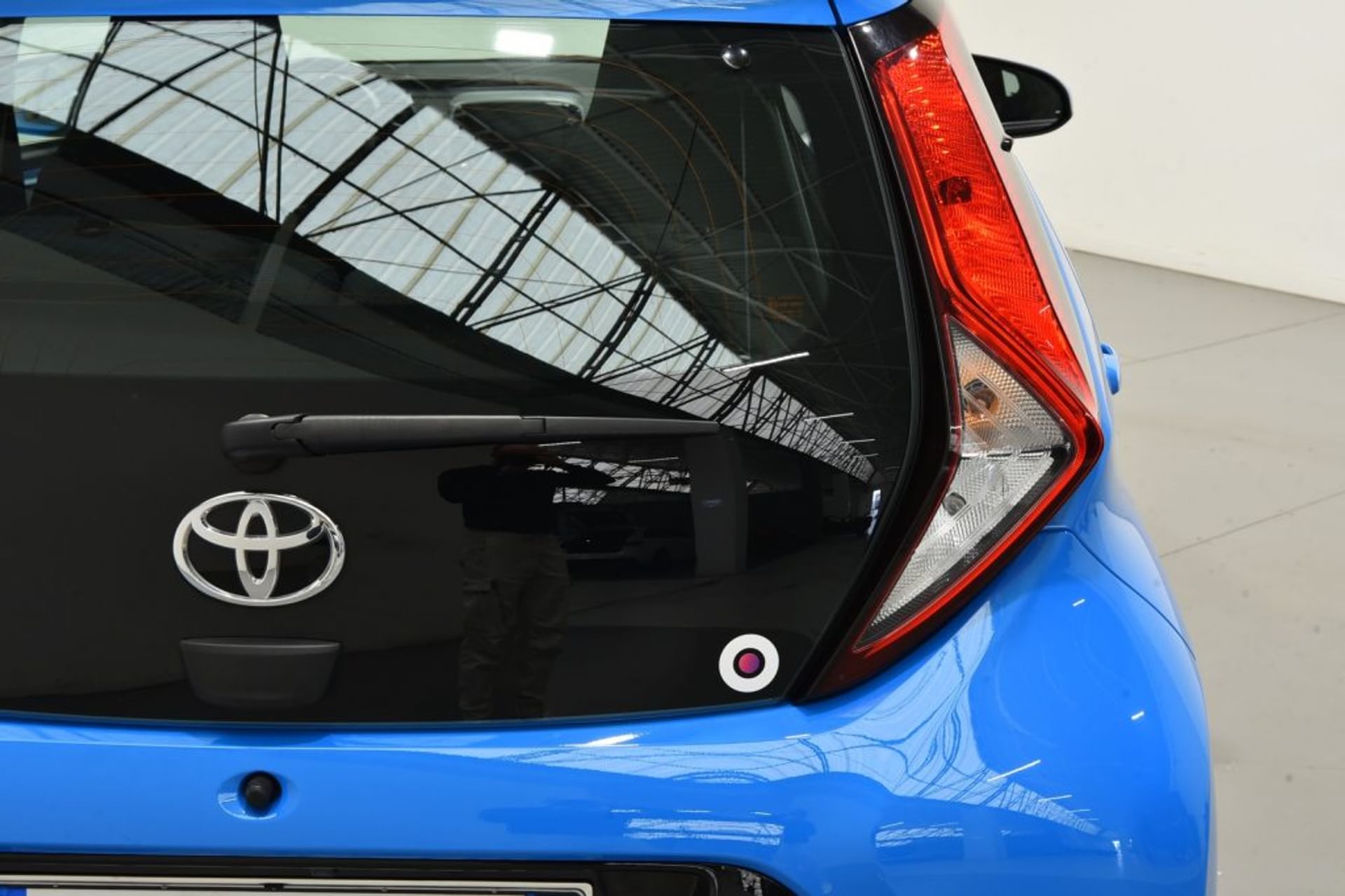 Toyota 1.0 VVT-i 72CV - Luci