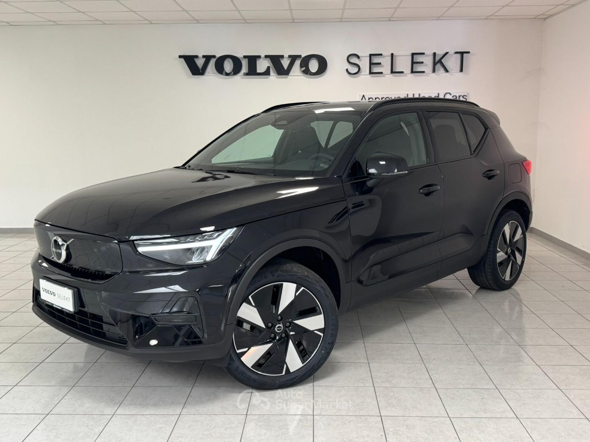 Volvo EX40