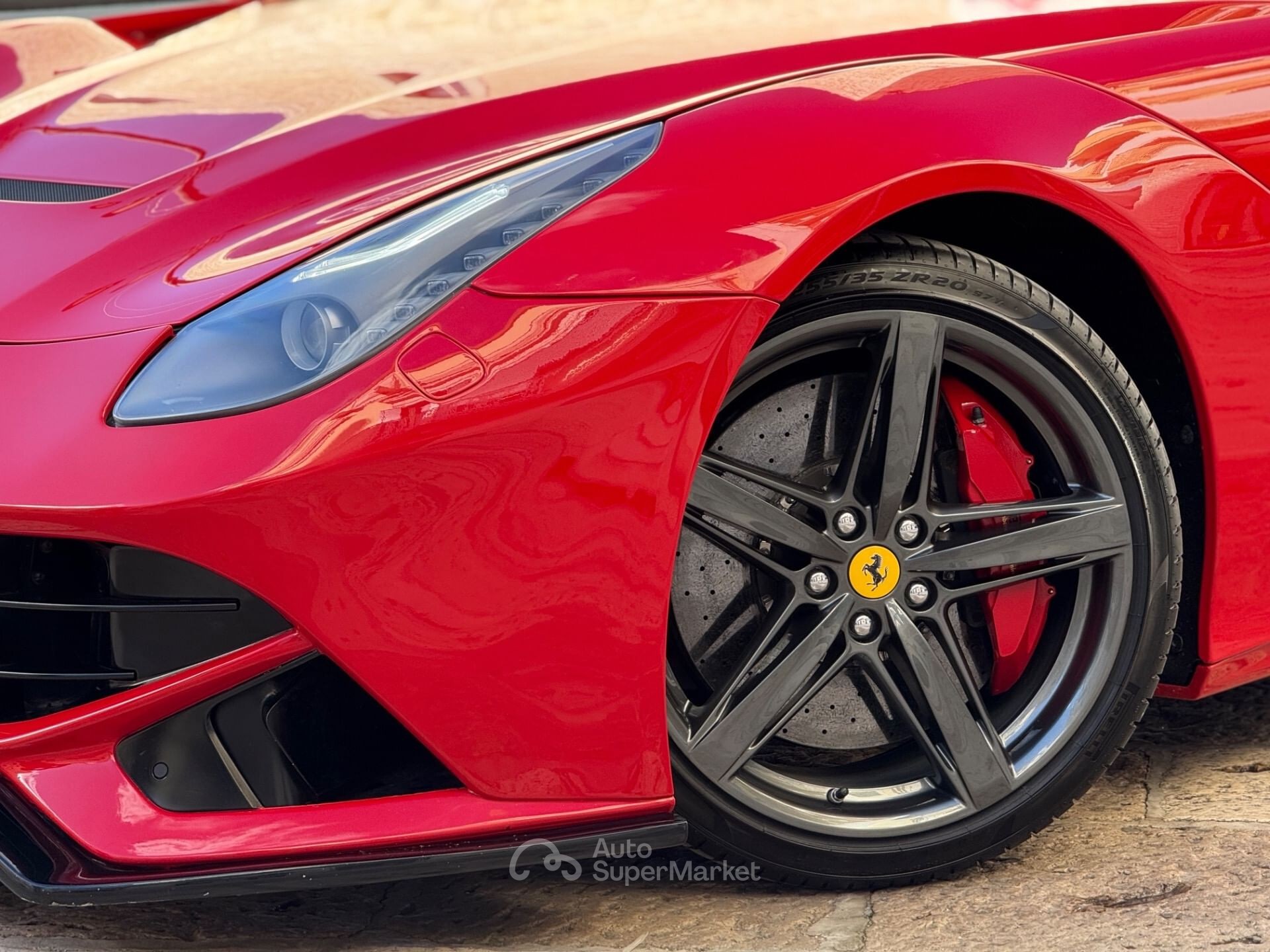 Ferrari F12