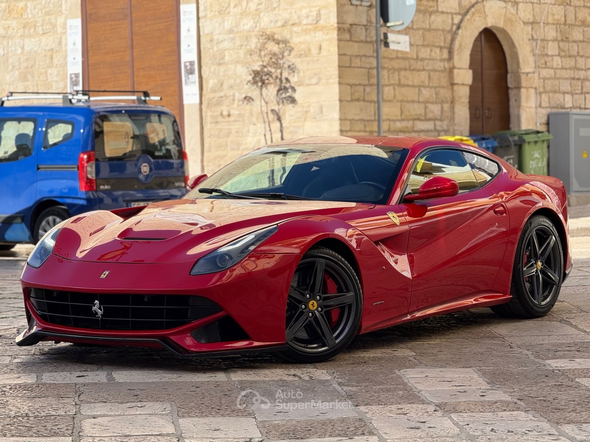 Ferrari F12