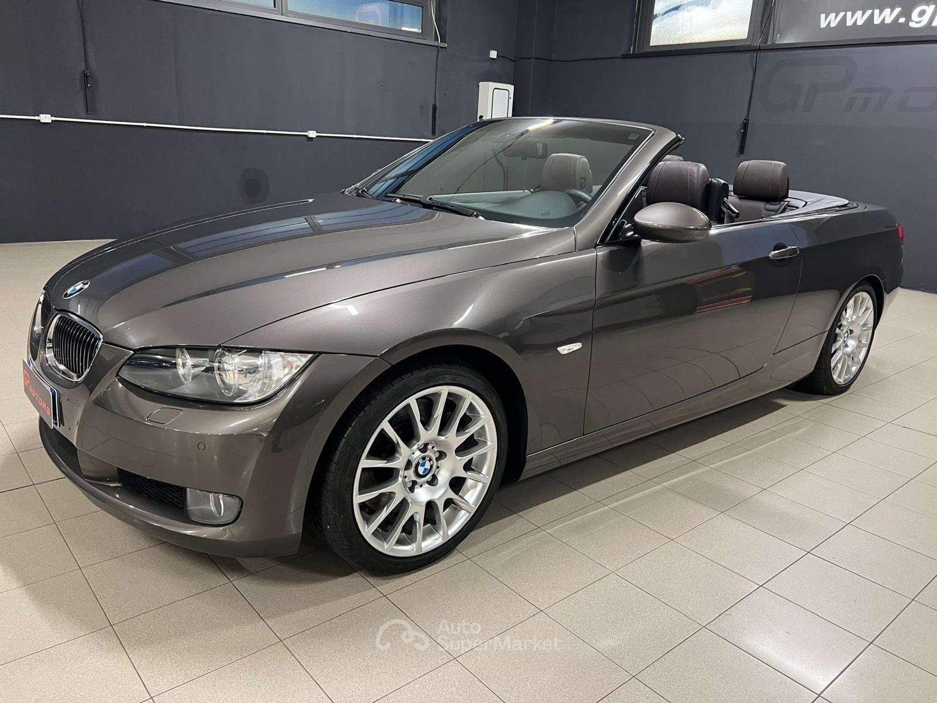 BMW Serie 3 330i