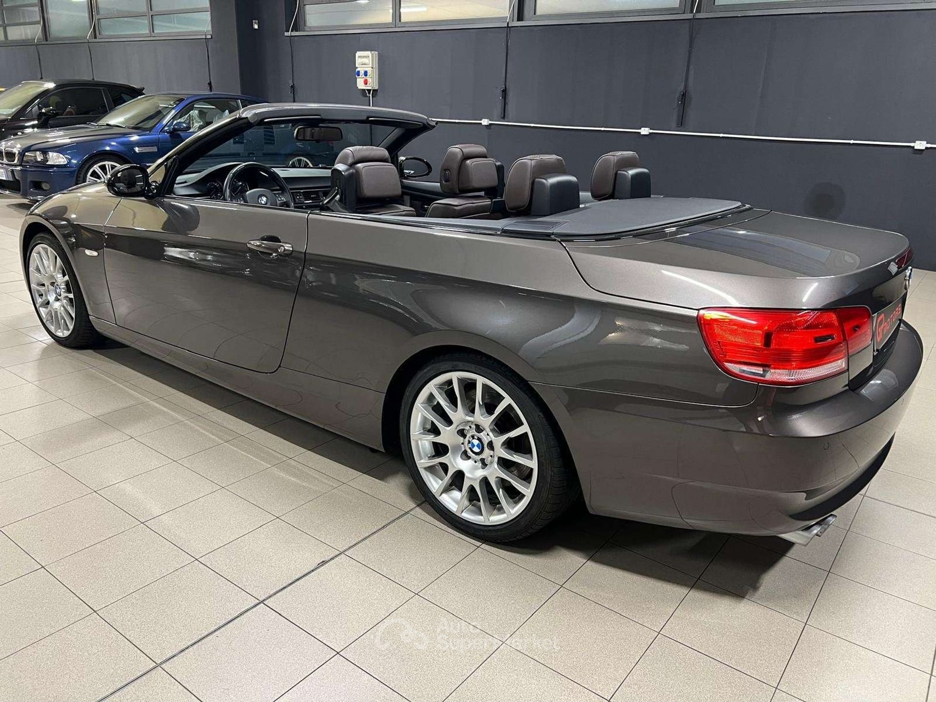 BMW Serie 3 330i