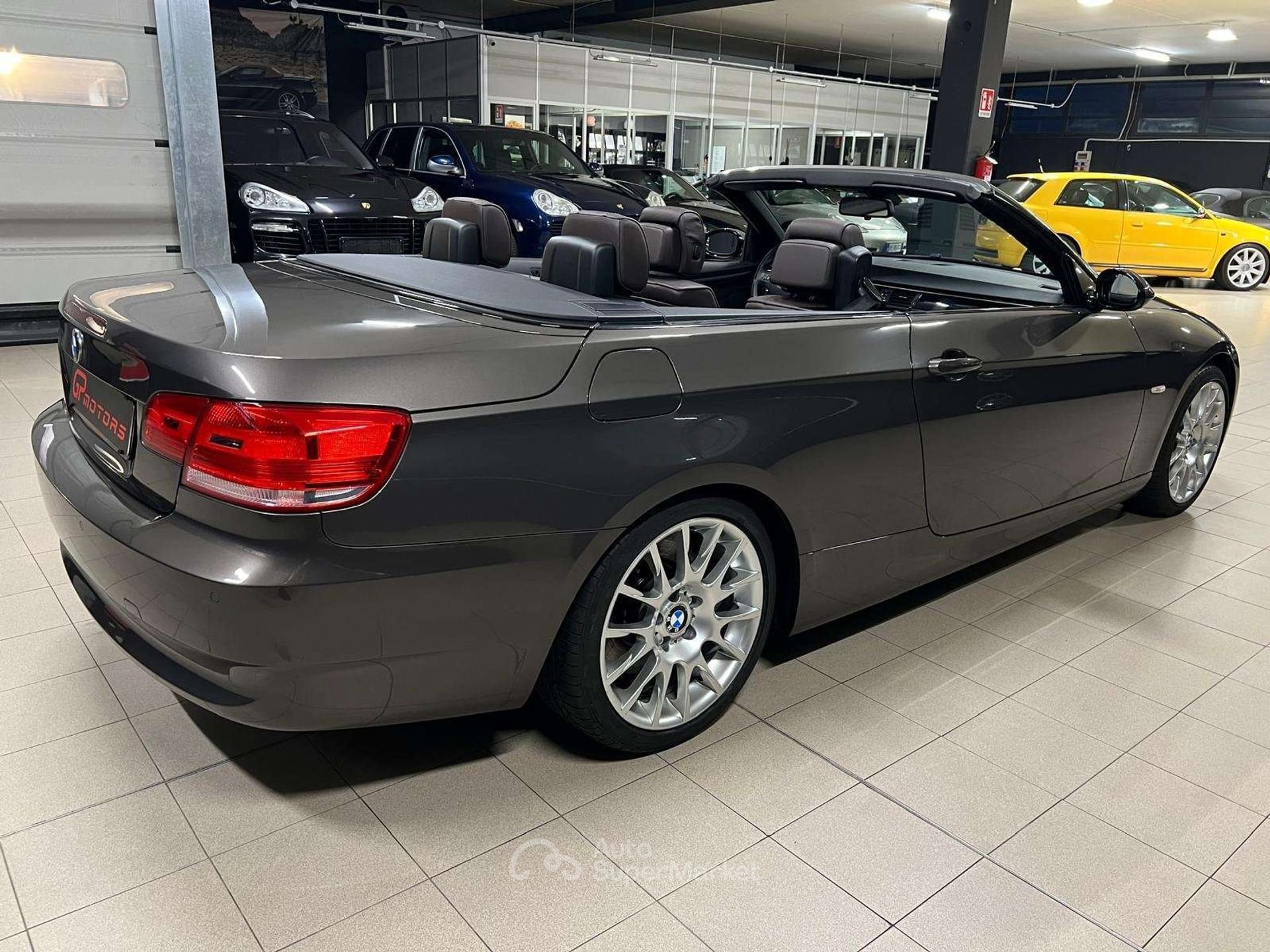 BMW Serie 3 330i