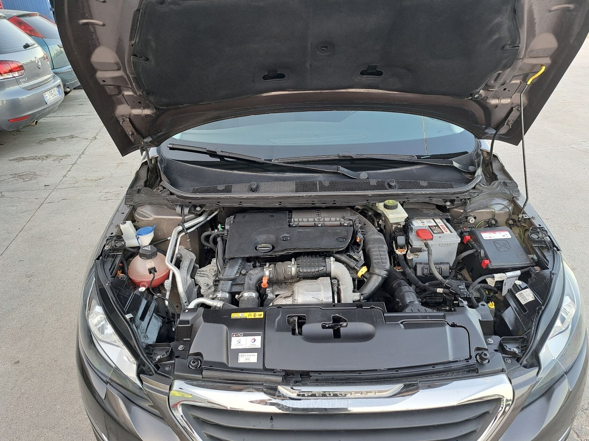 Peugeot 308