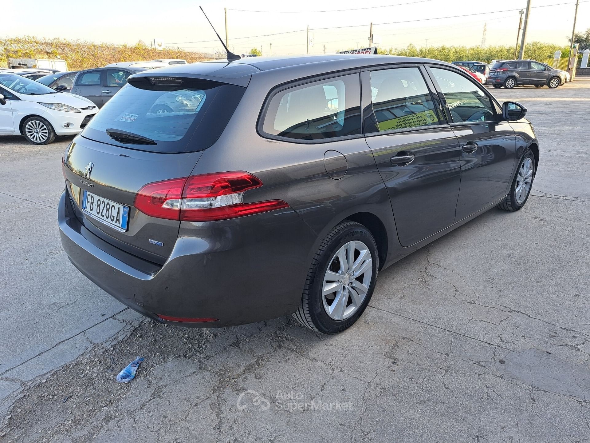 Peugeot 308