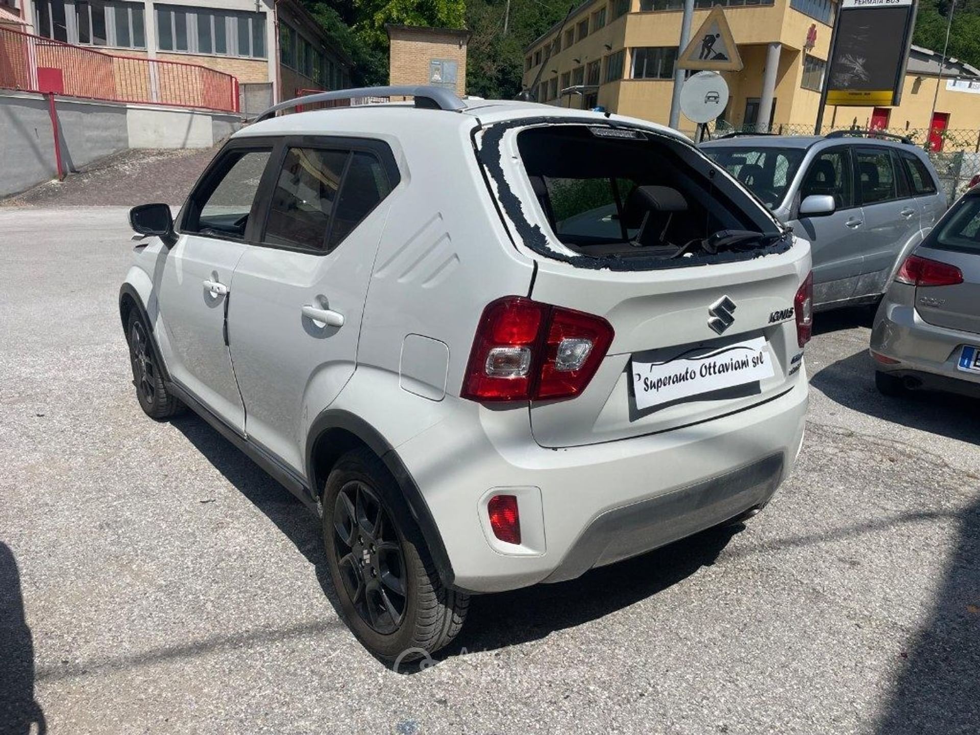 Suzuki Ignis