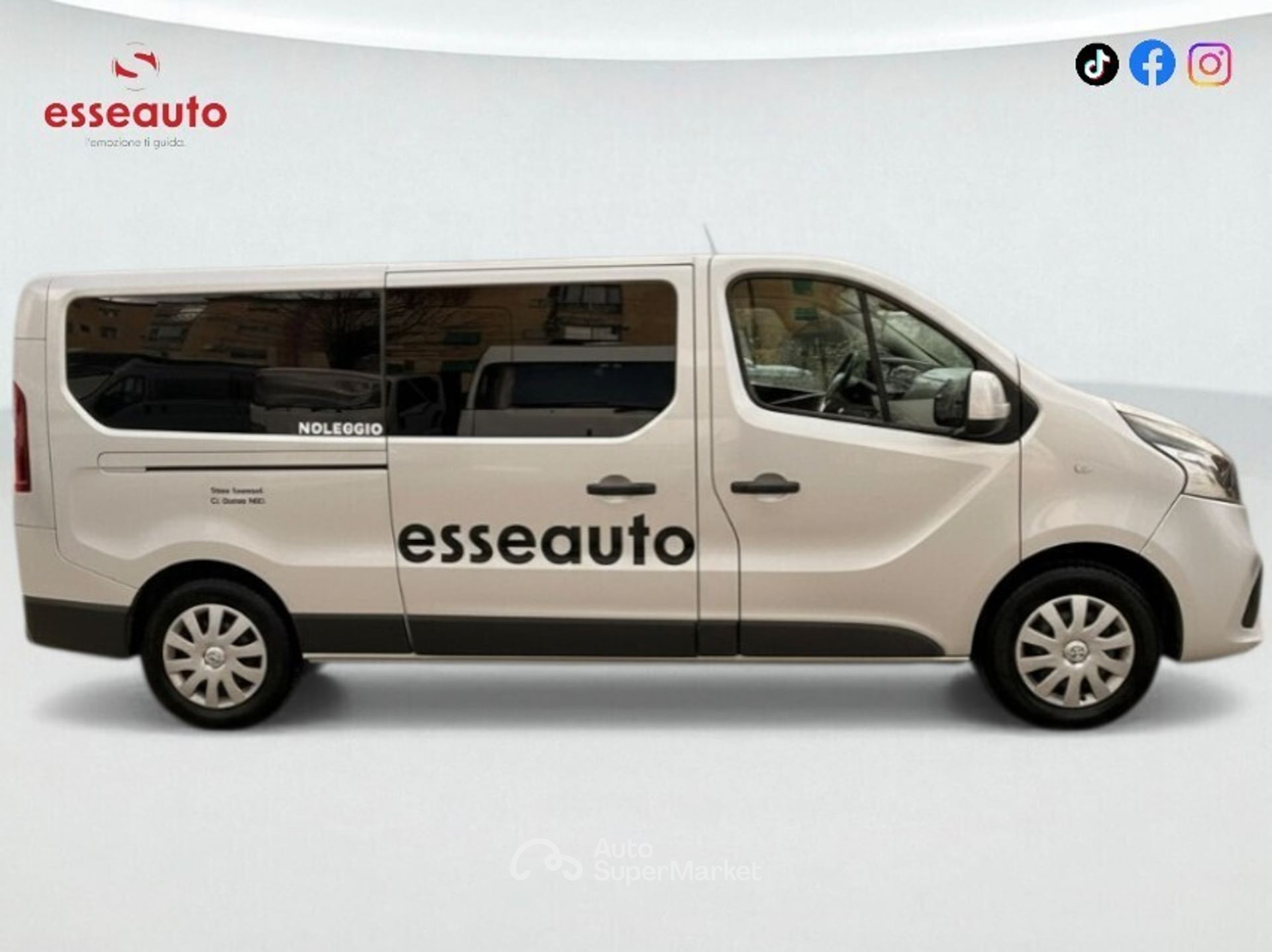 Nissan NV300