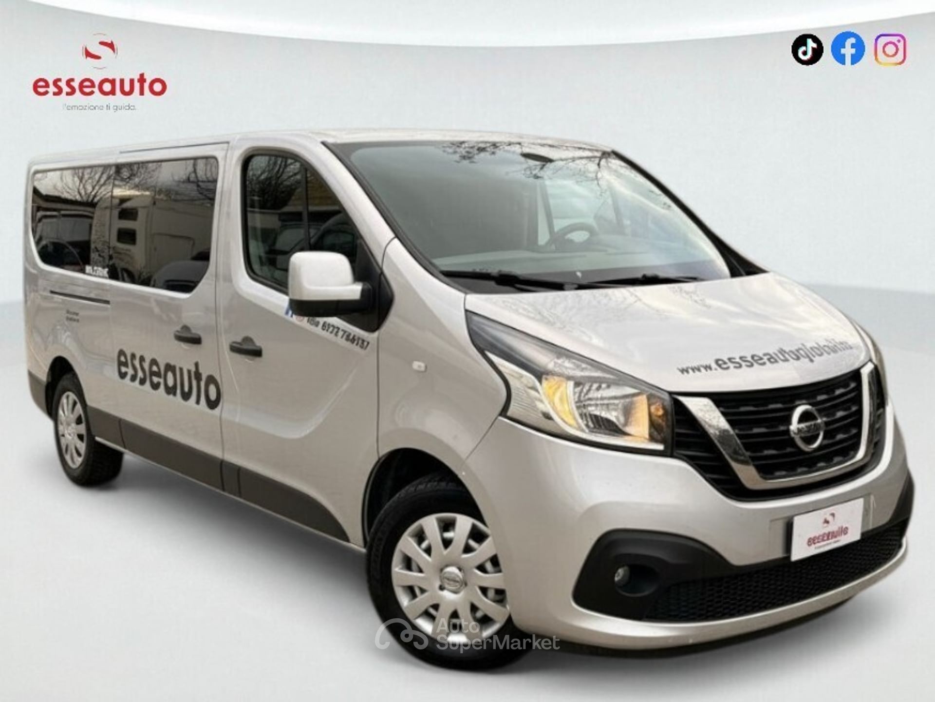 Nissan NV300