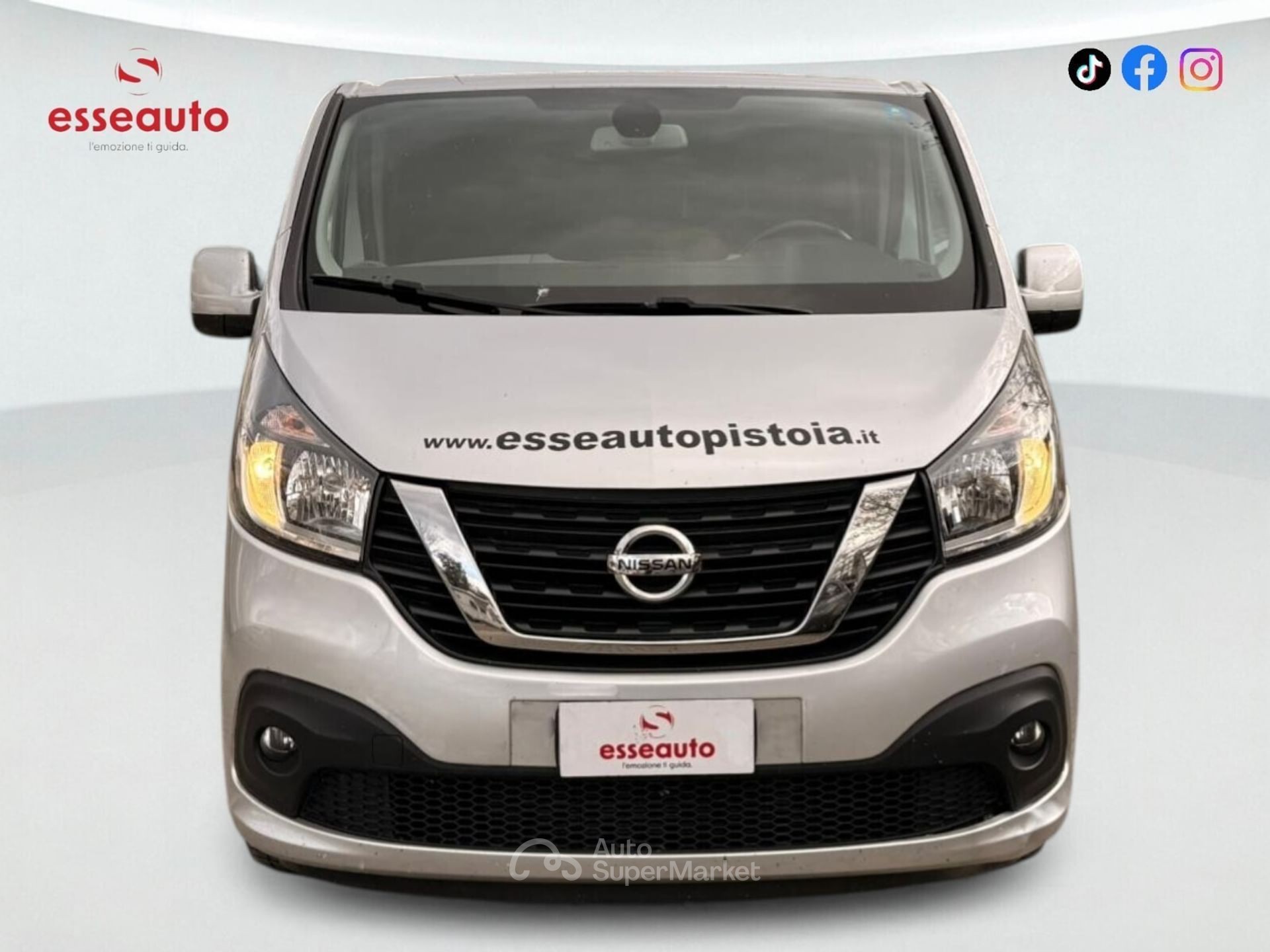 Nissan NV300