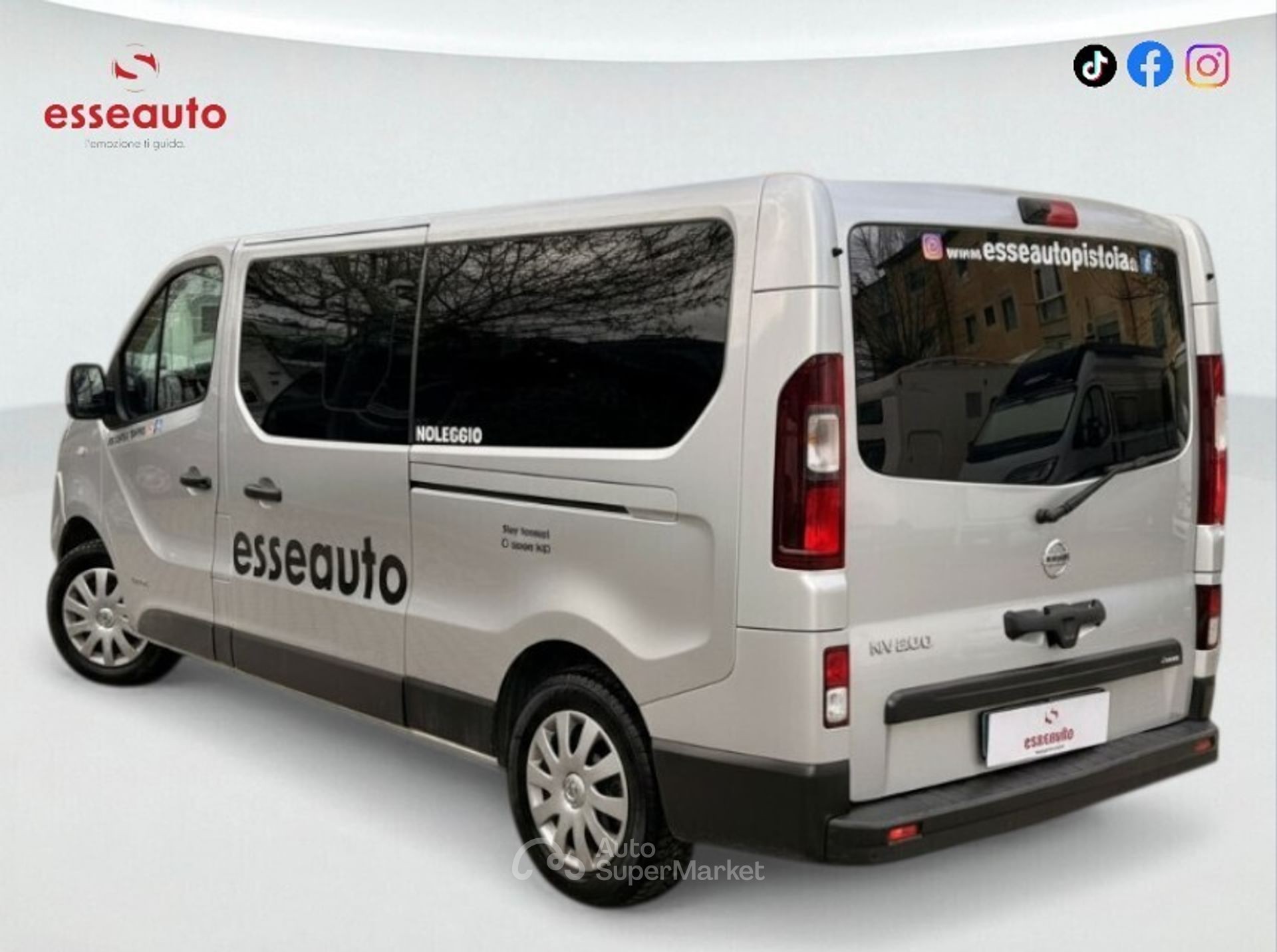 Nissan NV300