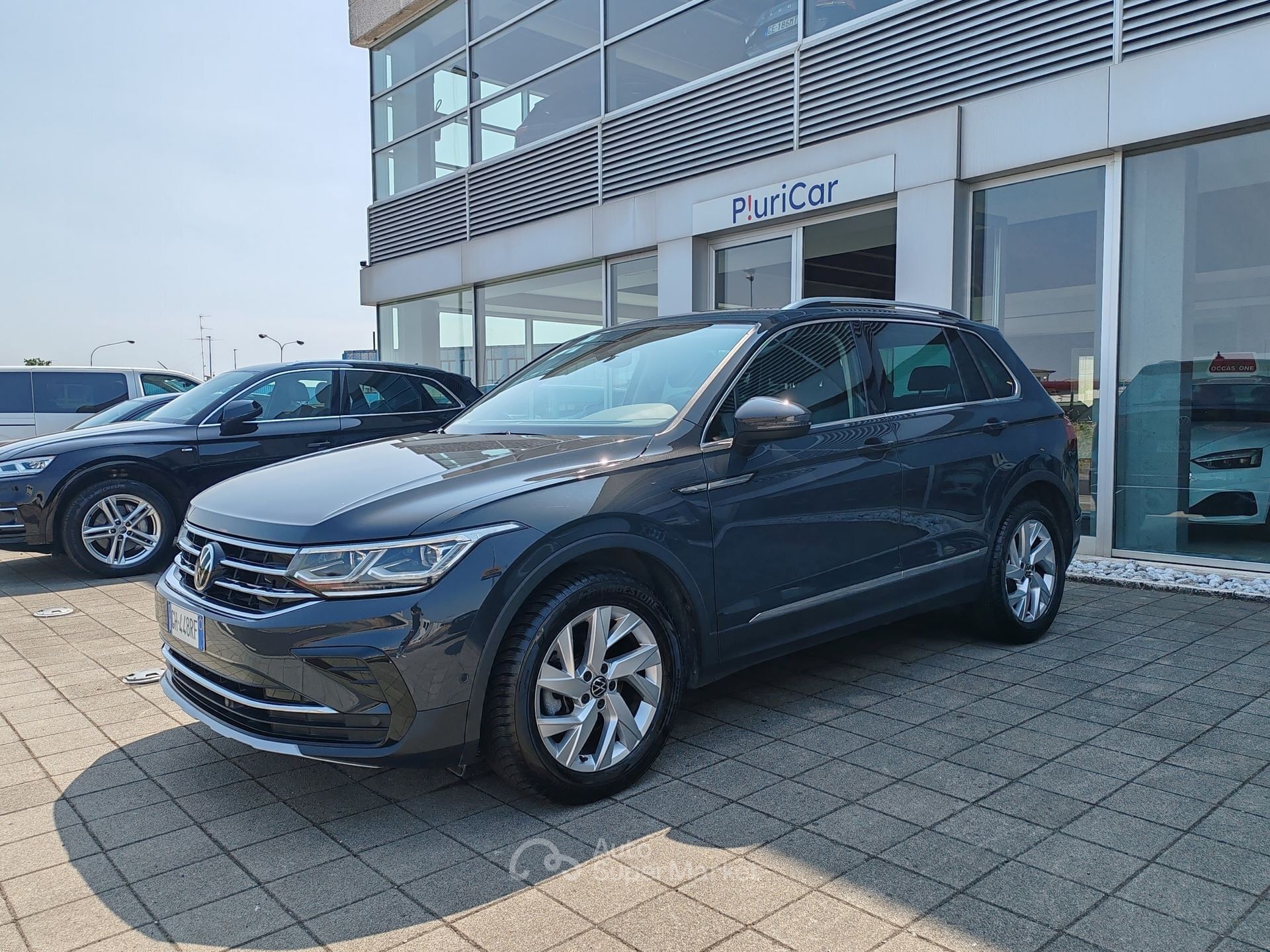 Volkswagen Tiguan Elegance 2.0 TDI 150cv SCR DSG Fari IQ-LED Pelle ...